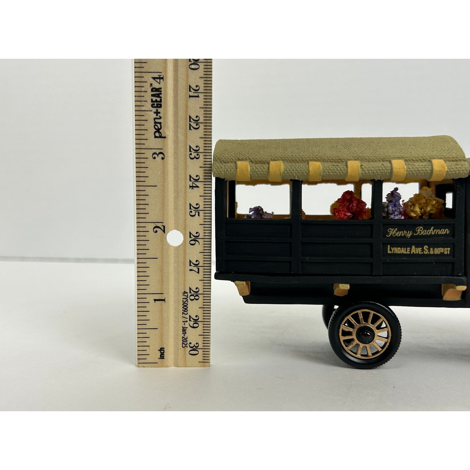 Department 56 Heritage Village 1919 Bachman Wilcox Truck with Box