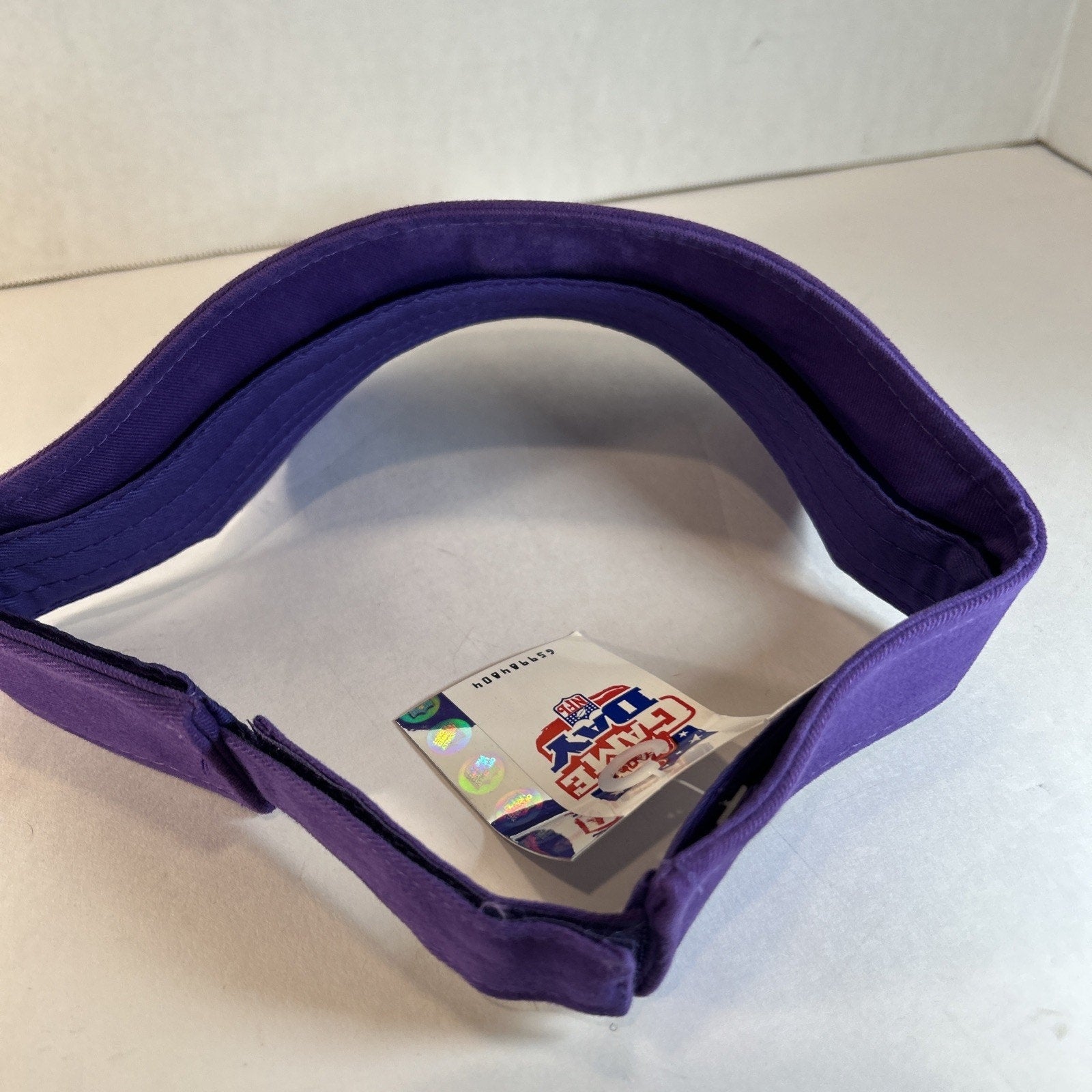 Minnesota Vikings NFL Purple Adjustable Visor Hook Loop OSFA NWT