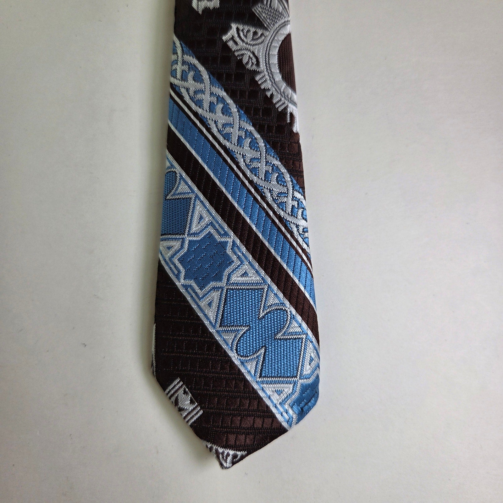 Oscar de la Renta Brown Blue Geometric Tie 4" Wide Vintage Polyester