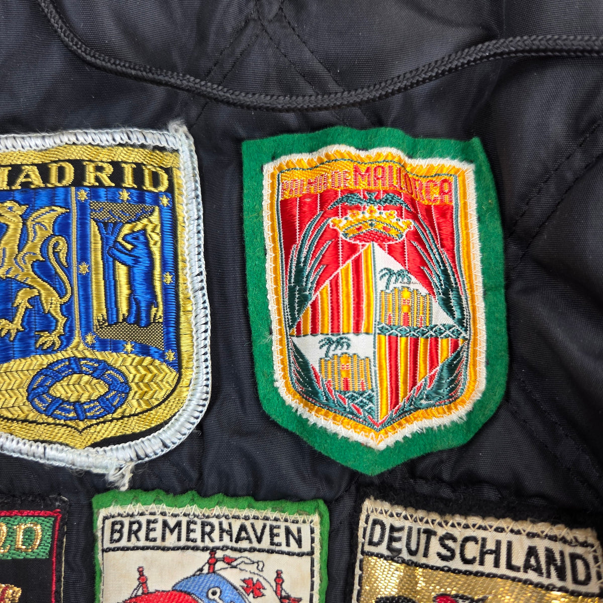 Vintage 60s Brent Montgomery Ward Quilted Jacket European Travel Patches Talon
