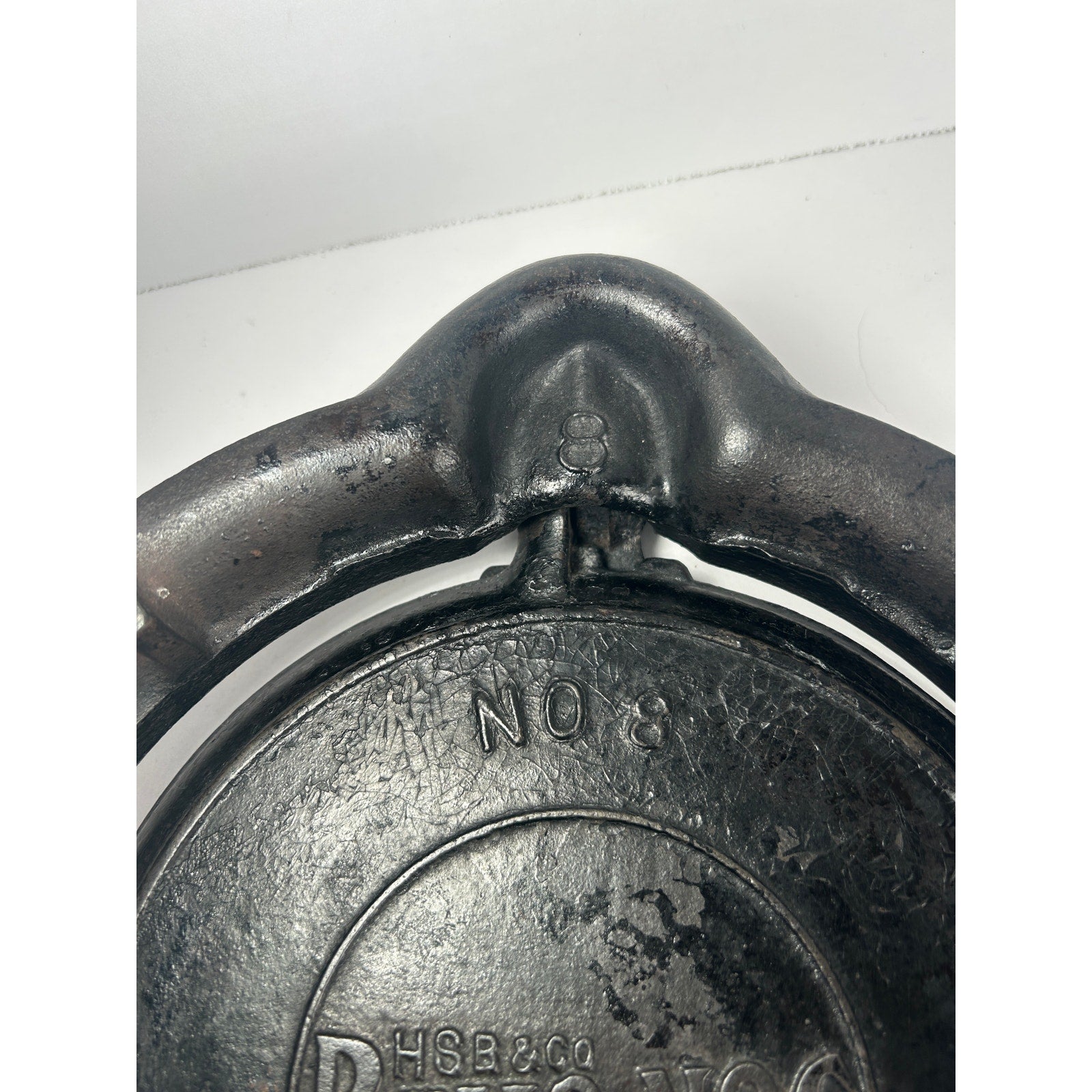 Antique Cast Iron Waffle Iron HSB Co Rey-O-Noc No 8 Griswold Patent