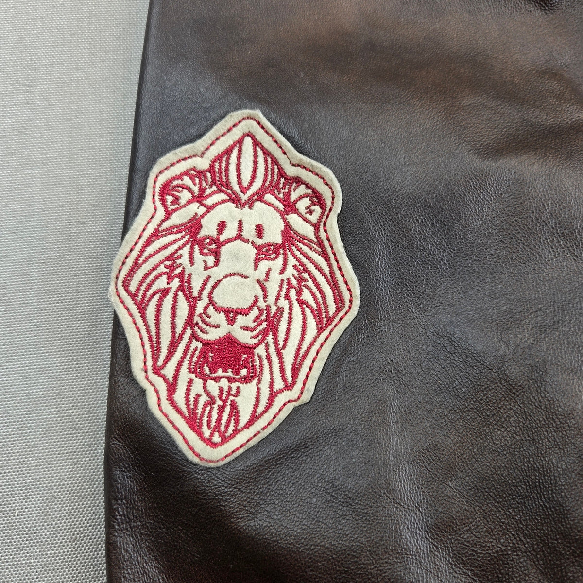 Disney Chronicles of Narnia LE 350 Wool Leather Varsity Jacket XXL 2005