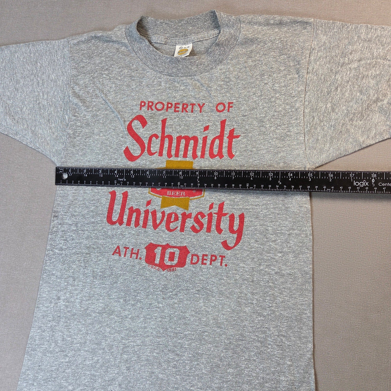 Schmidt Beer University 1981 Vintage Medallion USA Single Stitch T Shirt S