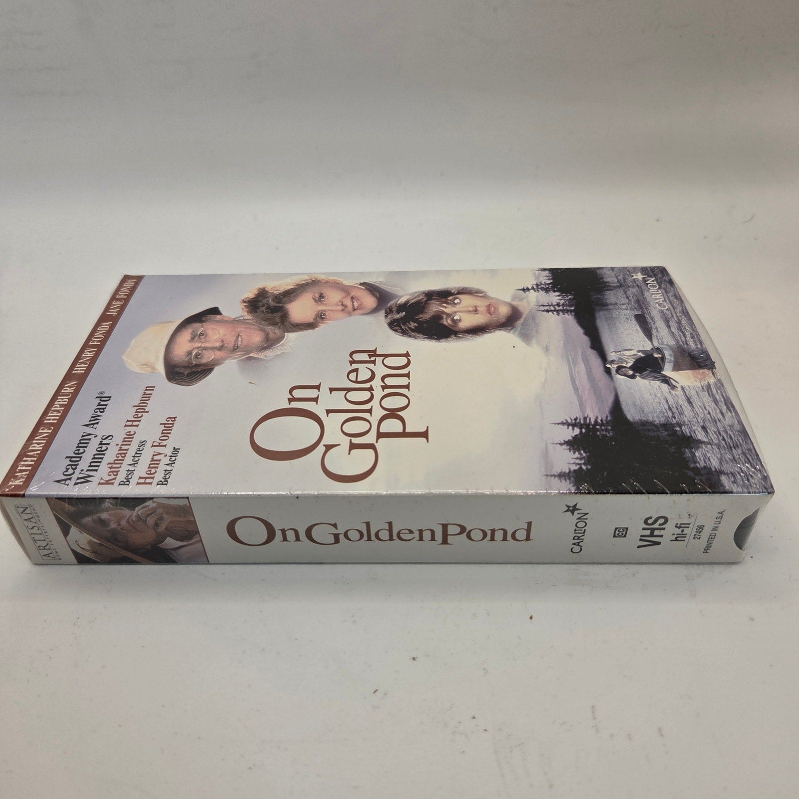 On Golden Pond 1981 Factory Sealed VHS Katharine Hepburn Henry Fonda
