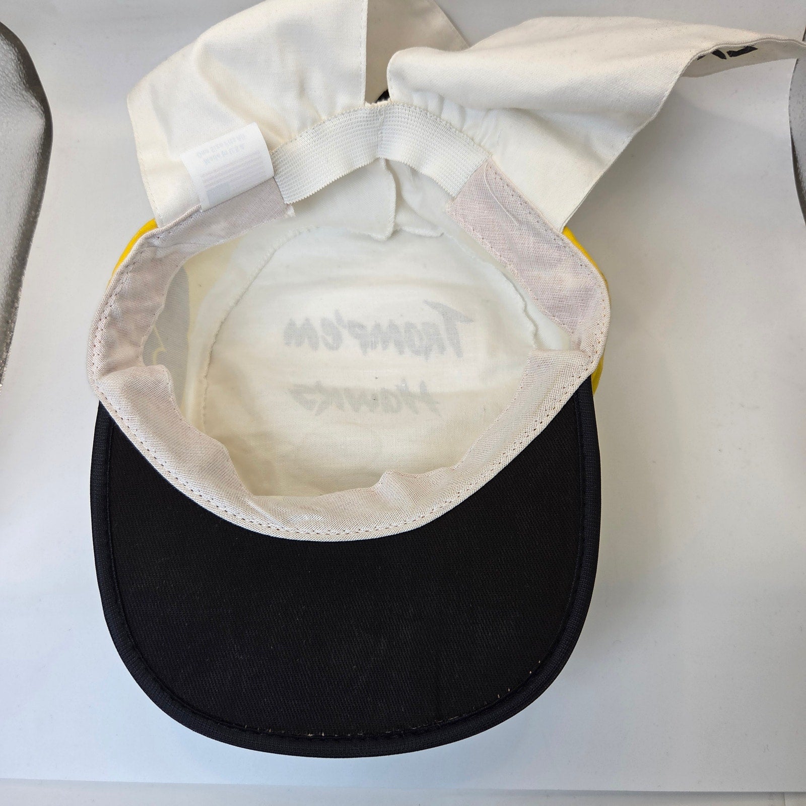 Vintage Iowa Hawkeyes Tromp’em Hawks Two-Tail Hat OSFA Made USA Black Yellow