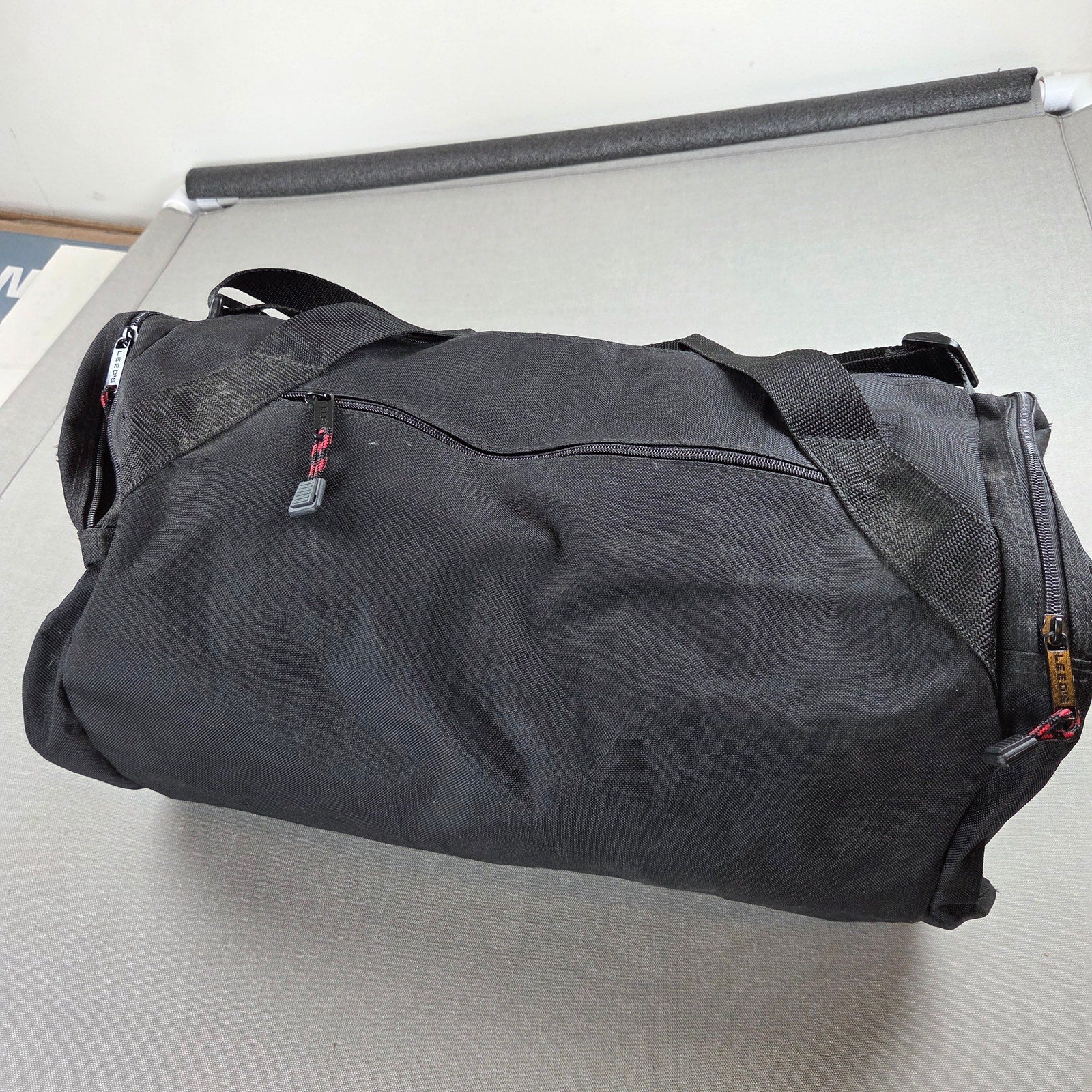 Minnesota Golden Gophers Leed's 8200-22 Duffel Gym Travel Bag Black NCAA