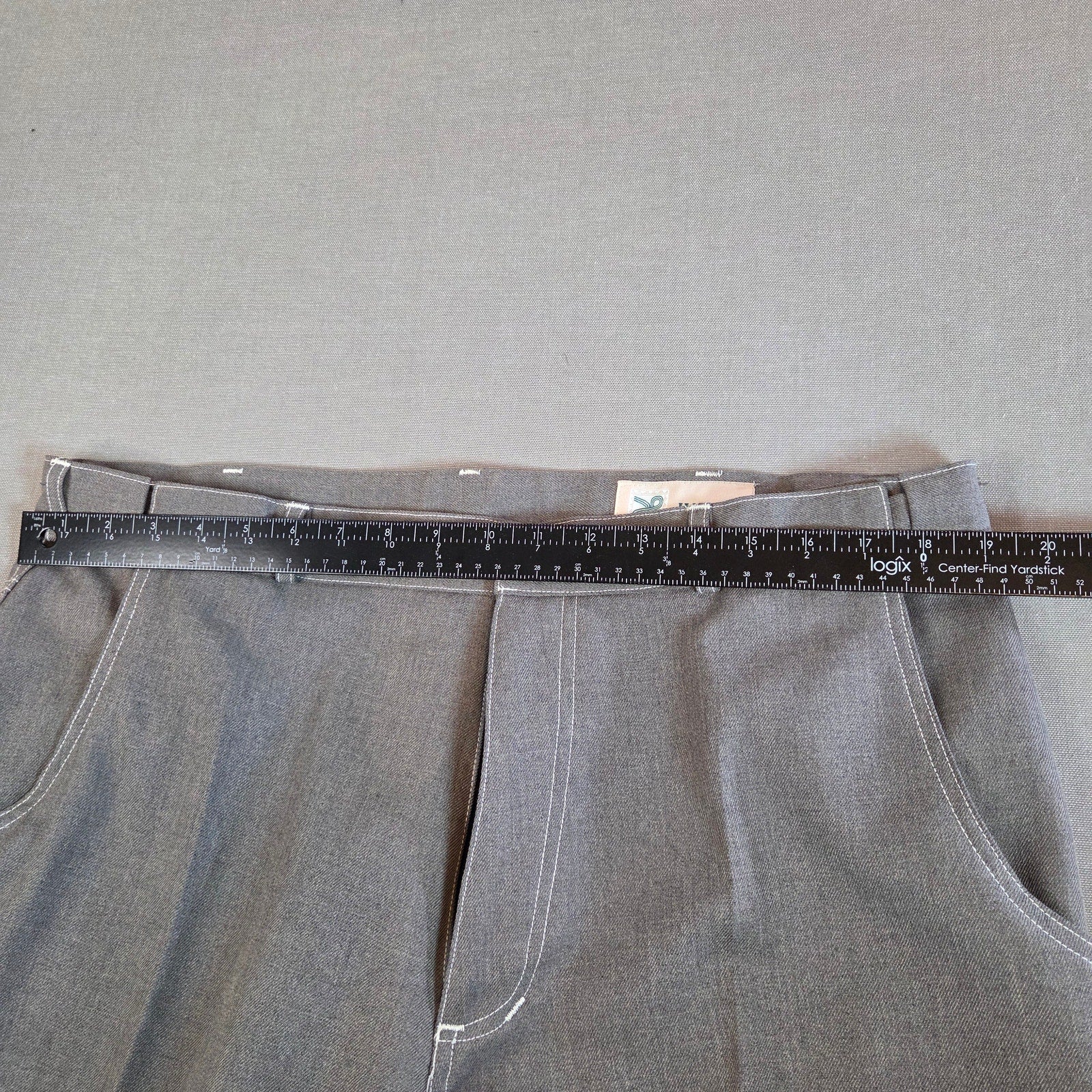 Vintage Haband Men’s 38S Stretch Polyester Pleated Gray Slacks Pants