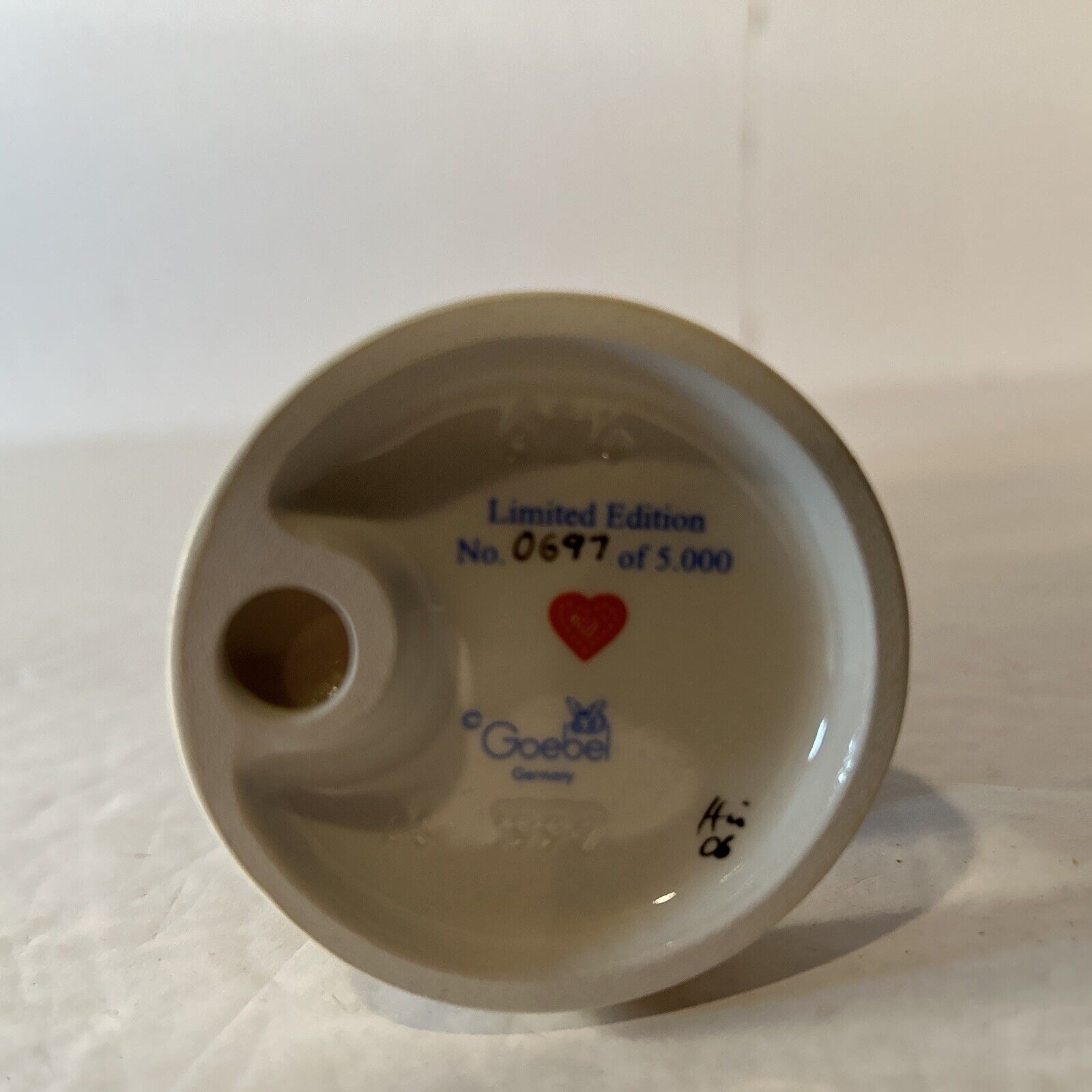 MI Hummel Heart of Hummel Set of 4 LE Figurines + Tin COA #0697/5000