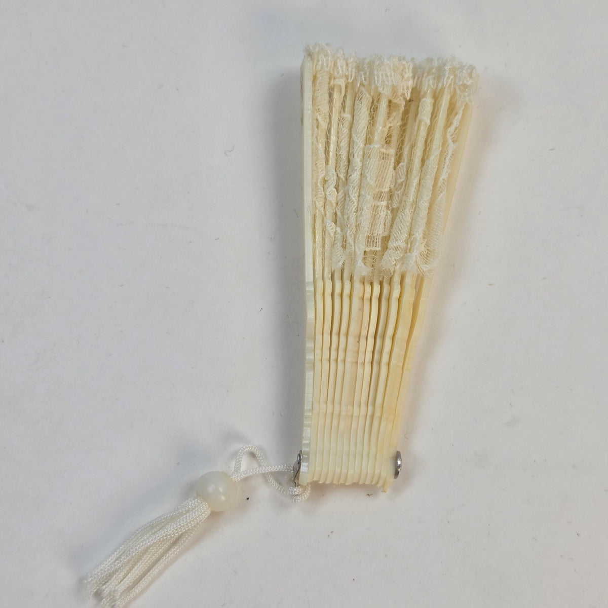 Pleasant Company American Girl Samantha 1989 Birthday Dress Fan Hanger Vintage