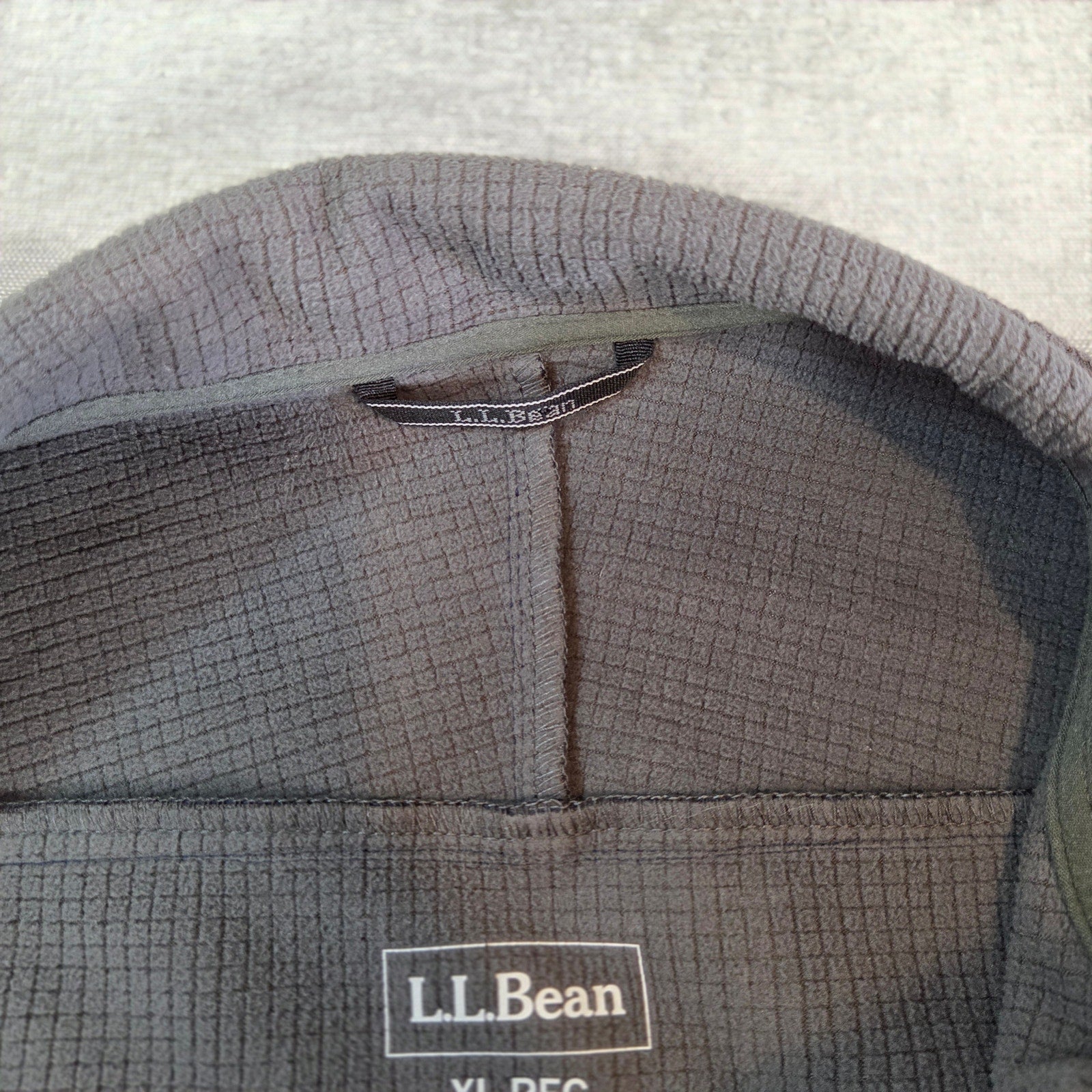 L.L.Bean Softshell Jacket Men’s XL Blue Full Zip Wind Water Resistant