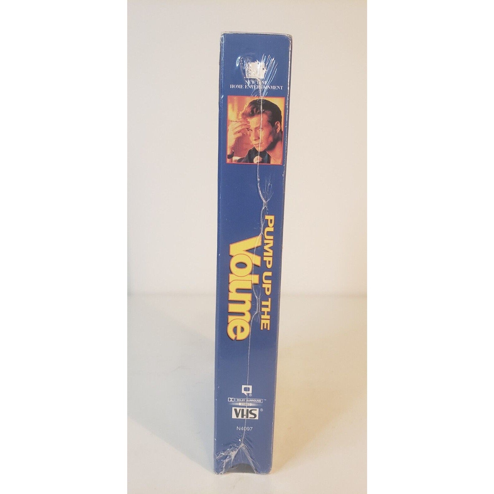Pump Up the Volume VHS New Sealed 2001 Christian Slater