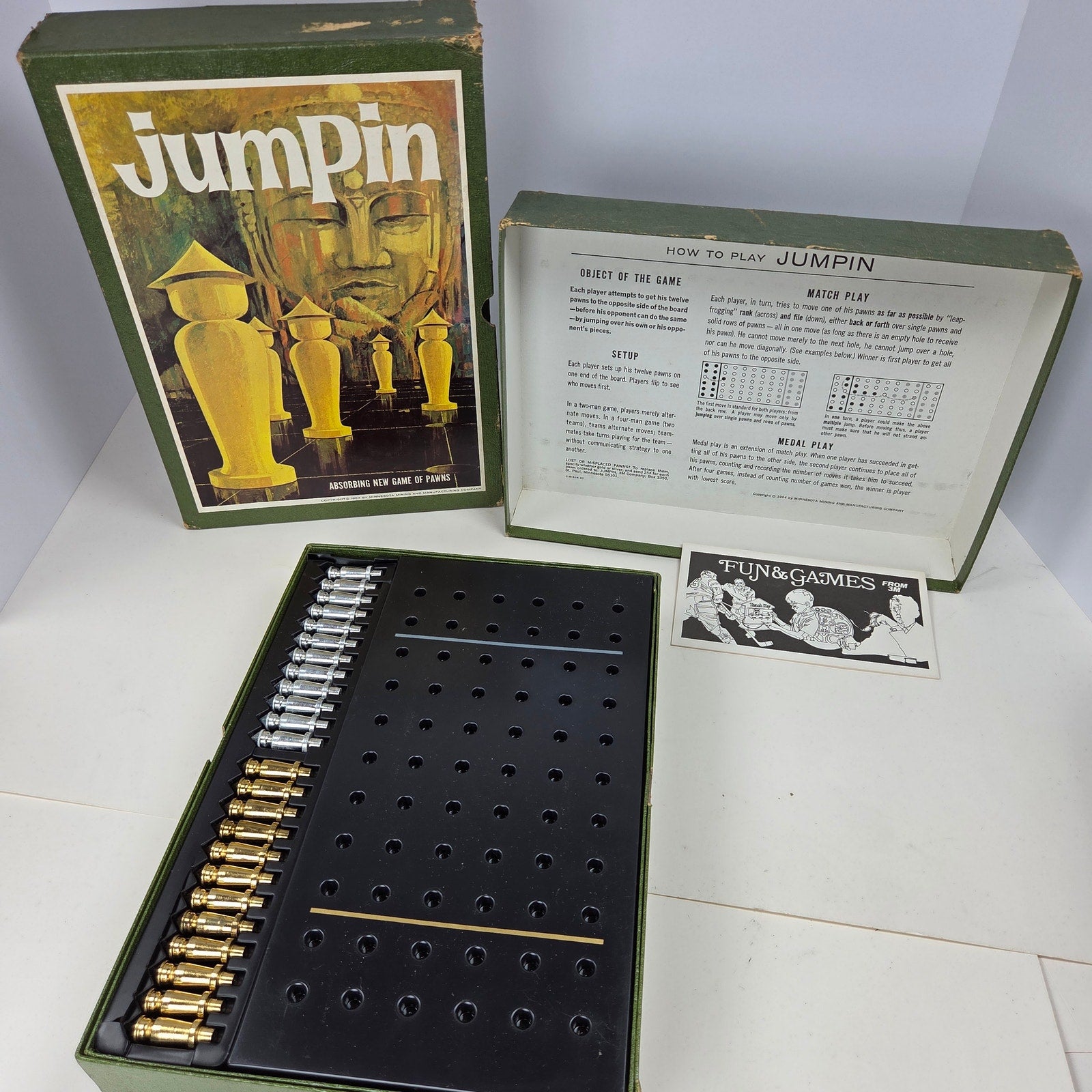 3M Jumpin Bookshelf Game 1964 Complete Strategy Board Game Metal Pawns