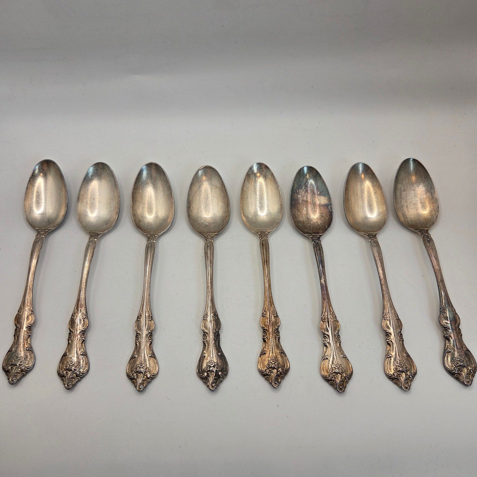 International Silver Deepsilver Countess Soup Spoons Set of 8 Vintage 1971