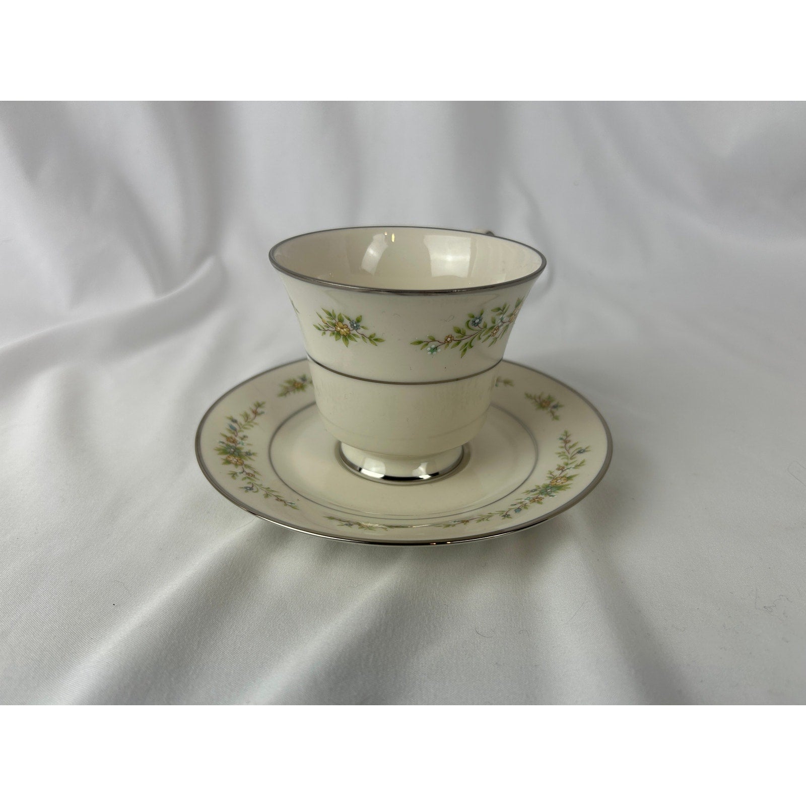 Noritake Christina 7056 Ivory China Tea Cup and Saucer Floral Silver Trim