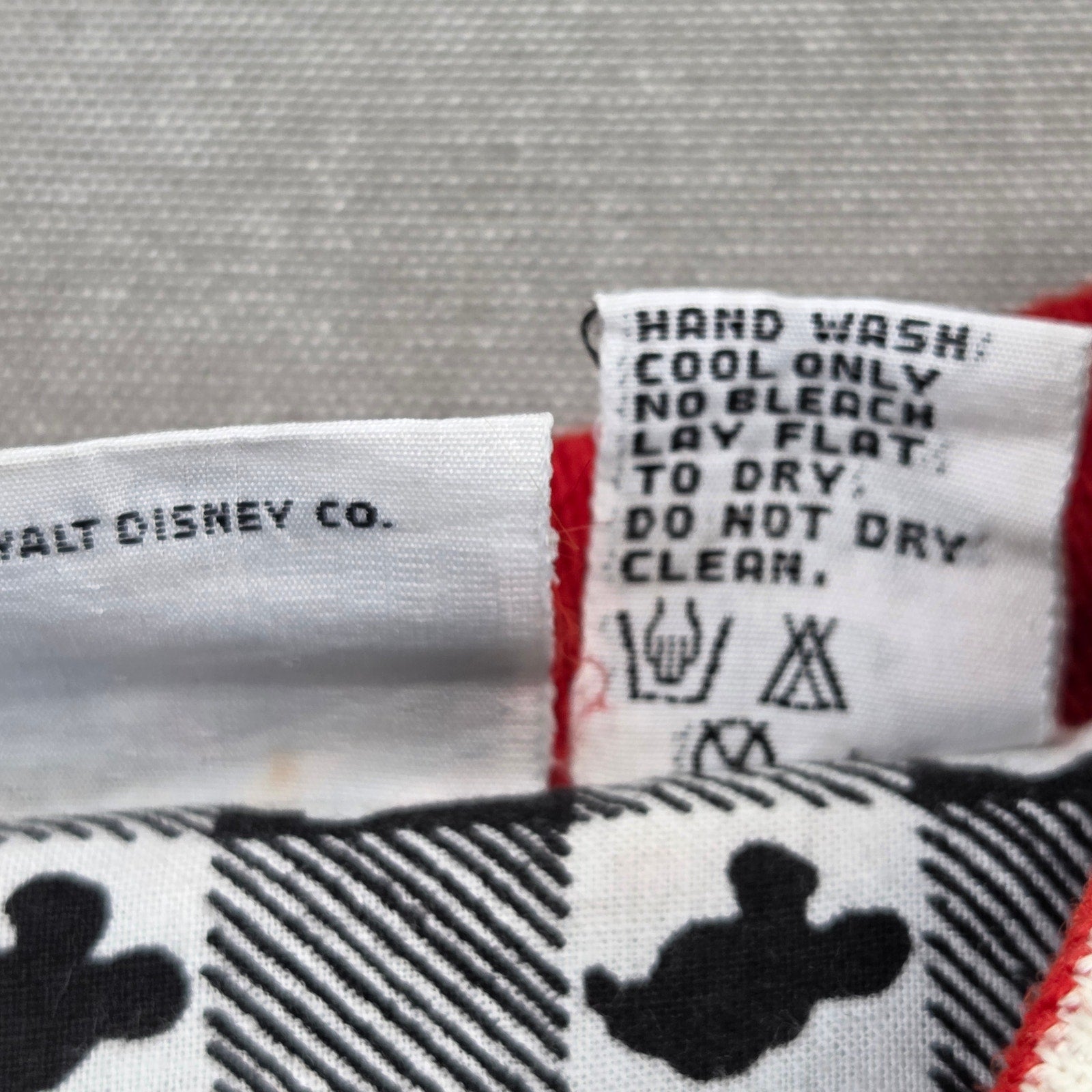 Vintage 1992 Mickey & Co Disney World Tour 1001 Hellos Varsity Jacket M