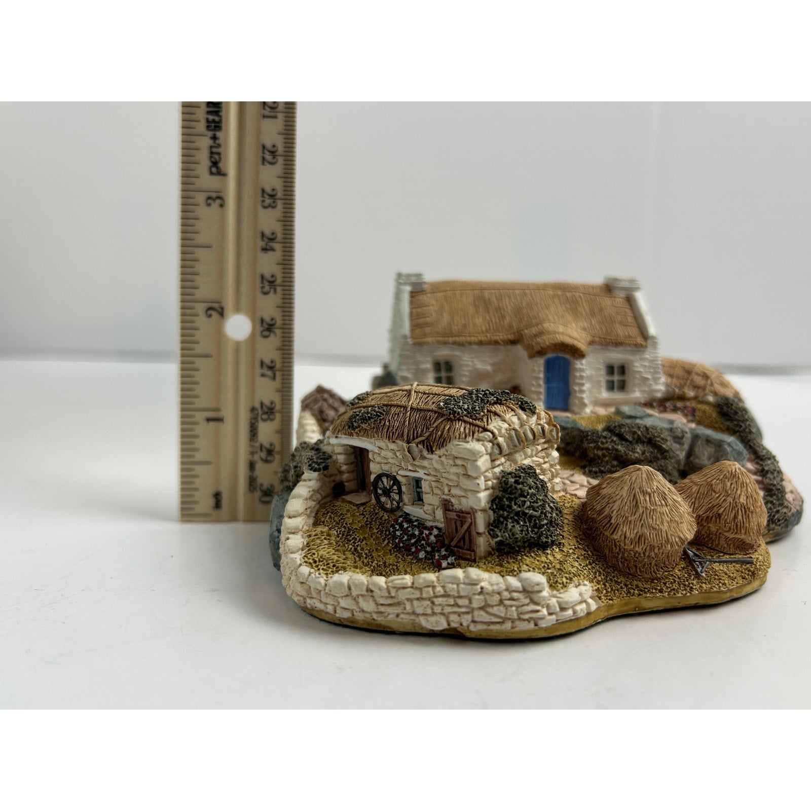 Lilliput Lane Ballykerne Croft Cottage 1989 Irish Collection Boxed with Deed
