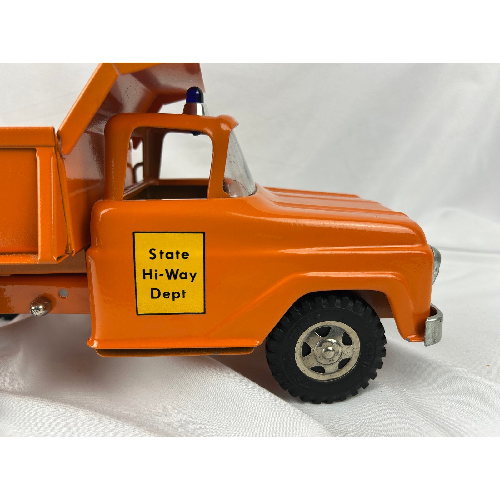Vintage Tonka State Hi Way Dept Hydraulic Dump Truck Pressed Steel 1950s