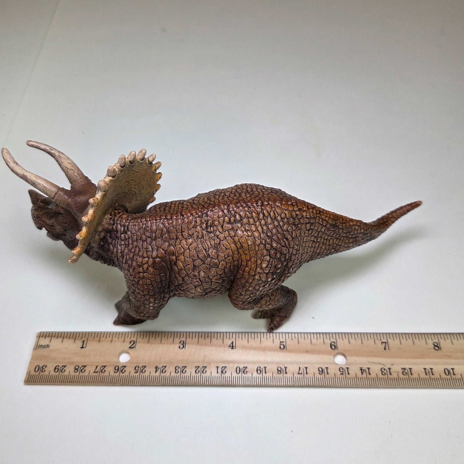 Schleich Triceratops 14522 Dinosaur Figure 2012 Retired World of History 8"