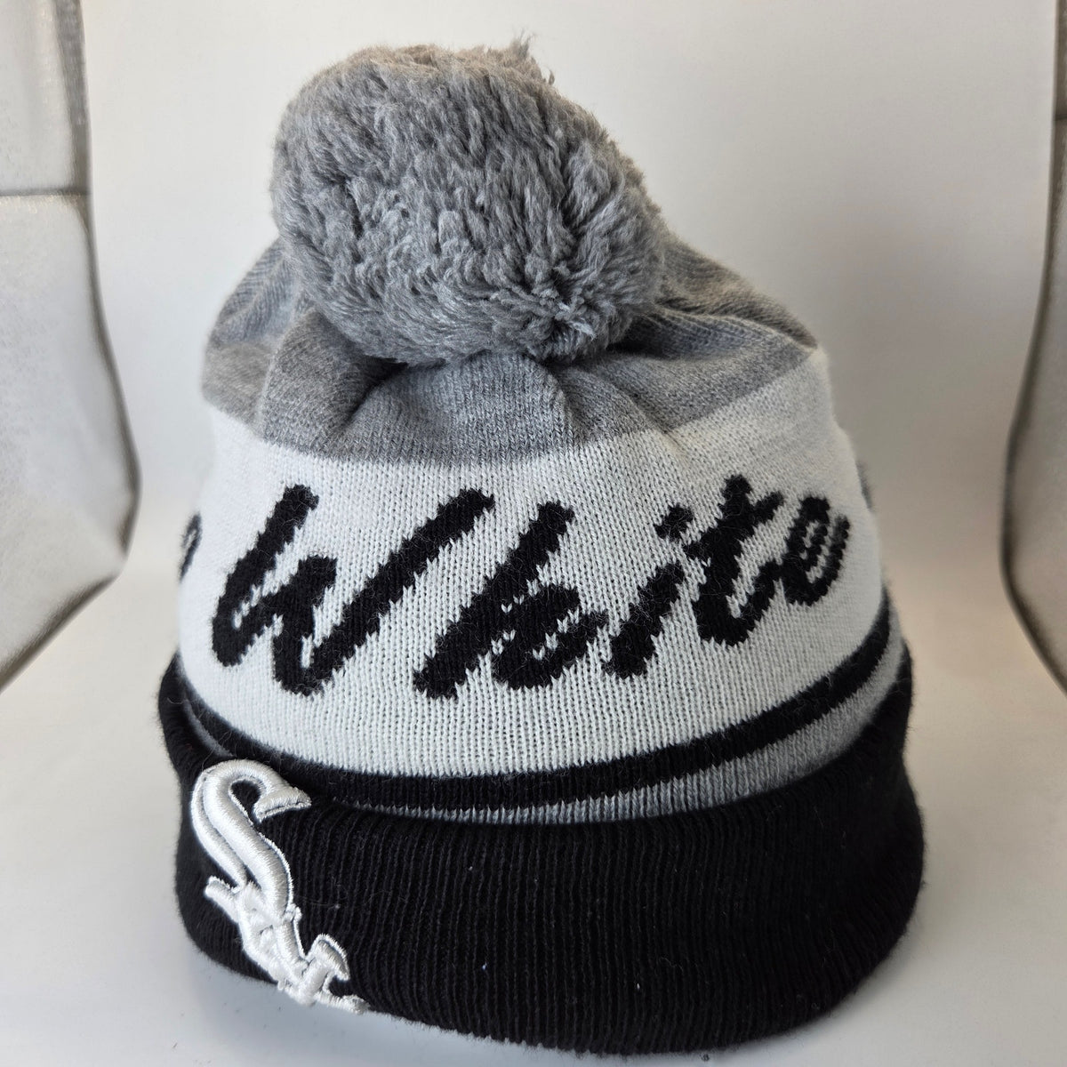 Chicago White Sox Knit Pom Beanie Hat MLB Winter Cap Unbranded