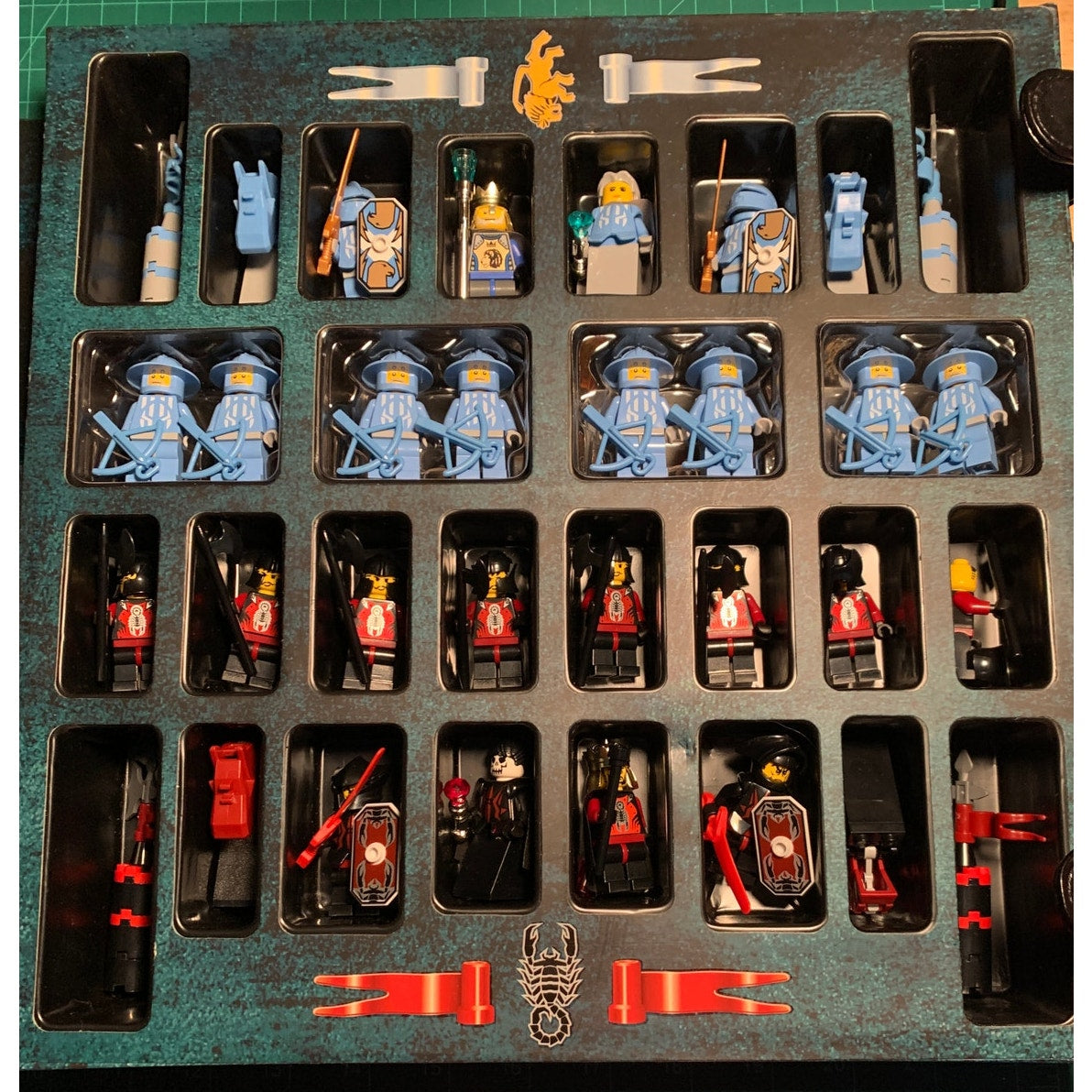 LEGO Knights Kingdom Chess Set 851499 Complete 2005 Castle Retired w/ Case