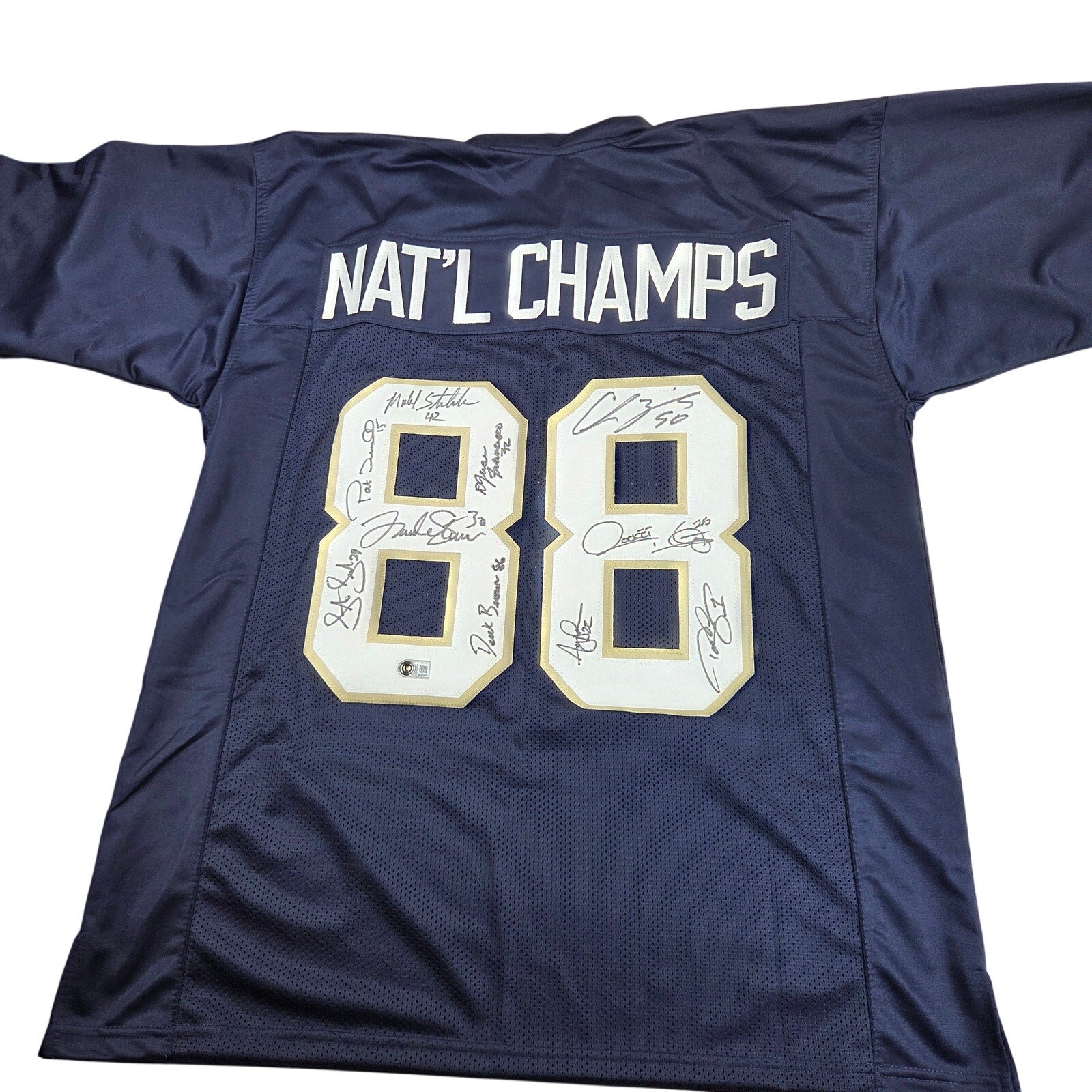 Notre Dame 1988 National Champions Team Signed Jersey 10 Autos BAS Witness