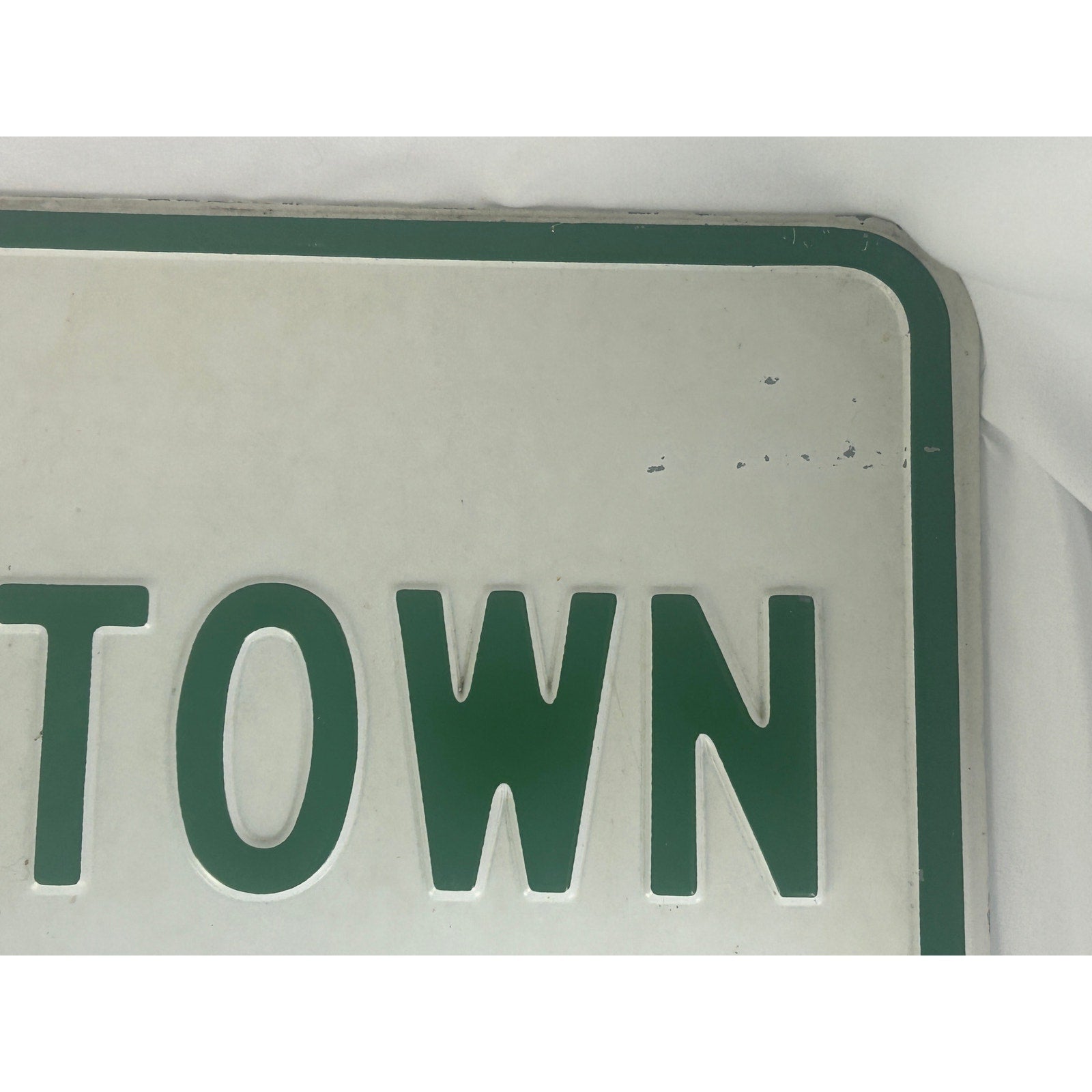 Beardstown Illinois City Limits Sign Large Green White Road Sign