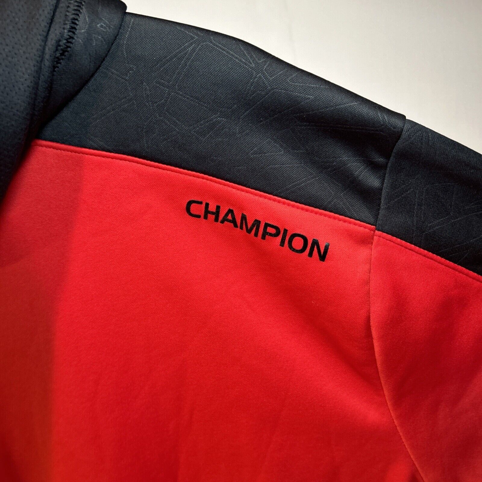 Champion Men's 2XL Pullover Hoodie Powertrain DuoFold Warm Ctrl Red Black
