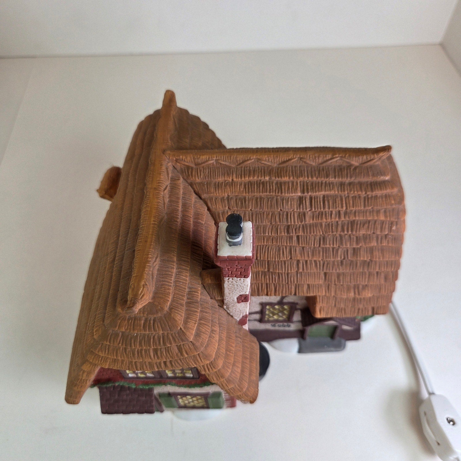 Dept 56 Dickens' Village Cobb Cottage Lighted Building 1991 w/ Box