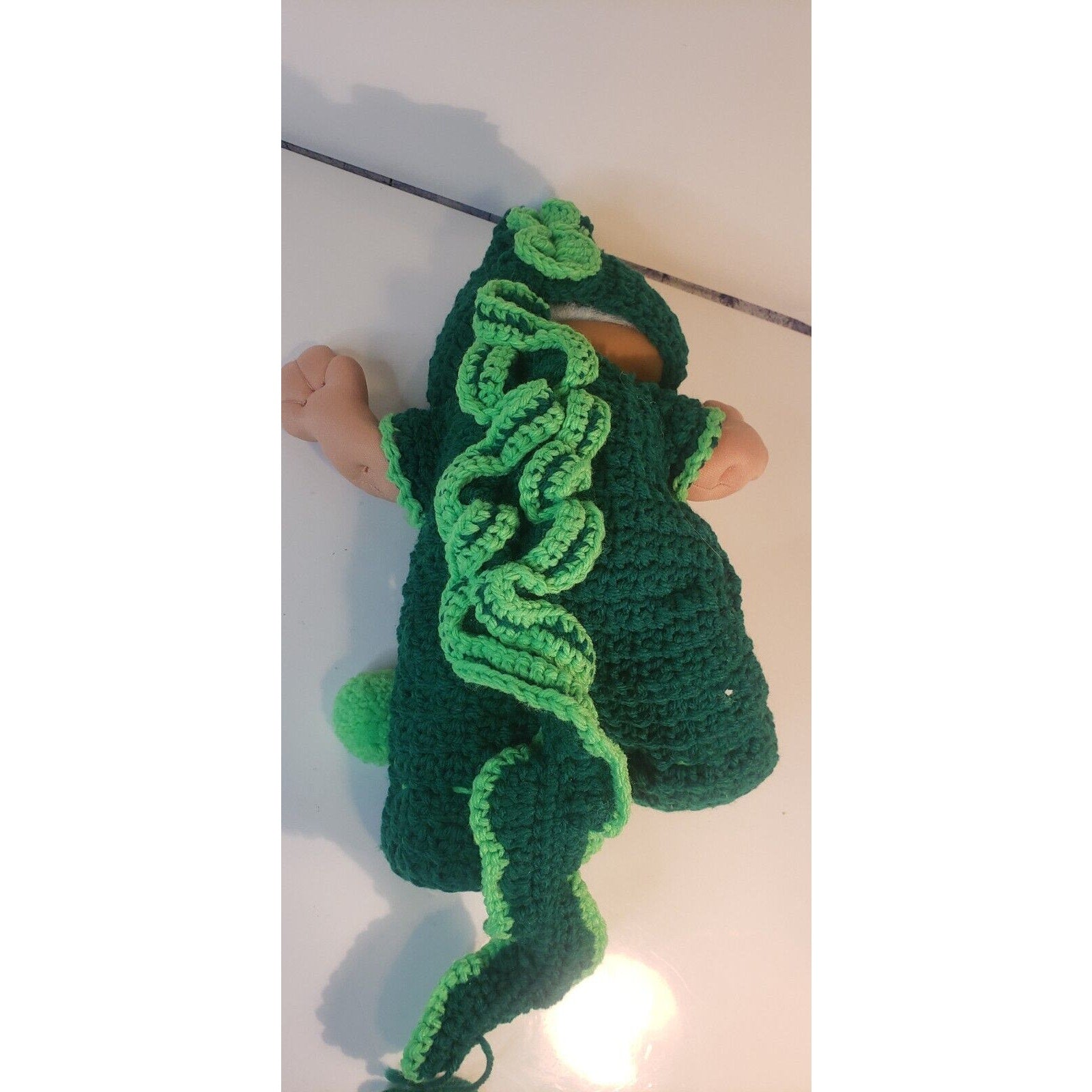 1991 Treasure Troll Tot 14" Doll Bellybutton Wishstone Vintage Dragon Outfit