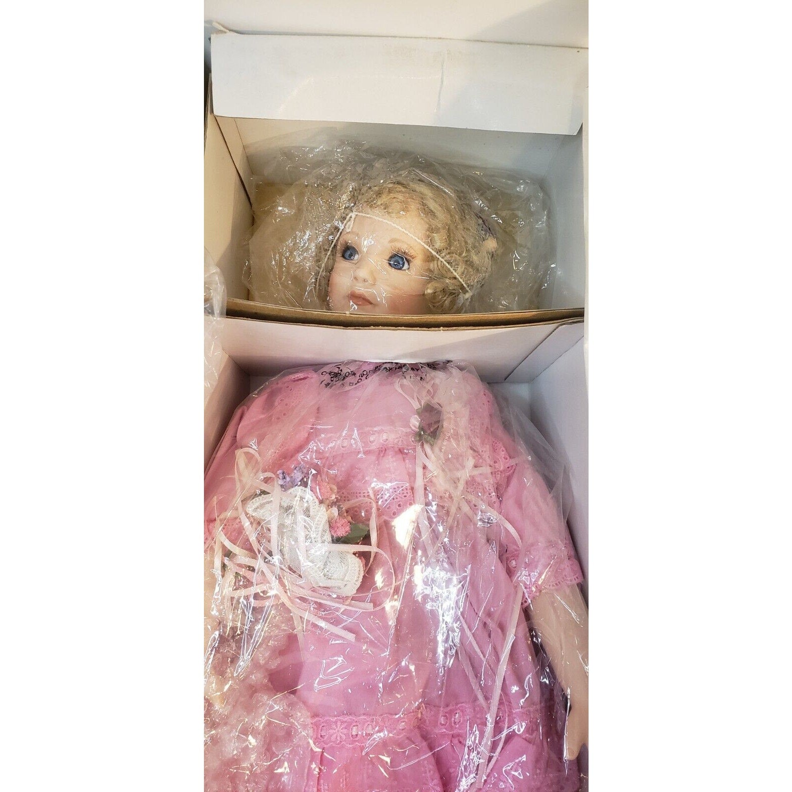 World Gallery 24" Beth Porcelain Doll by Ruth Mattingly Ltd Ed 157/1500 COA Box