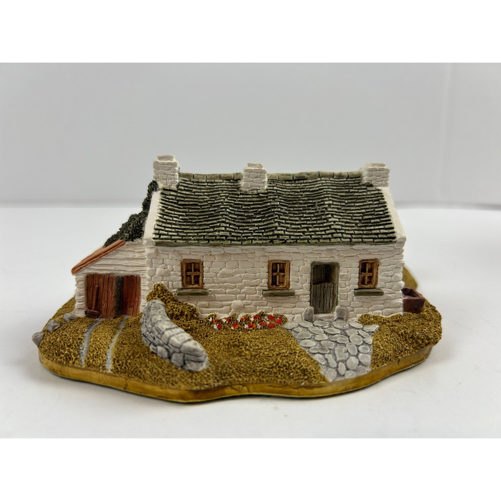 Lilliput Lane Hegarty’s Home 1989 Irish Collection Cottage w Box & Booklet