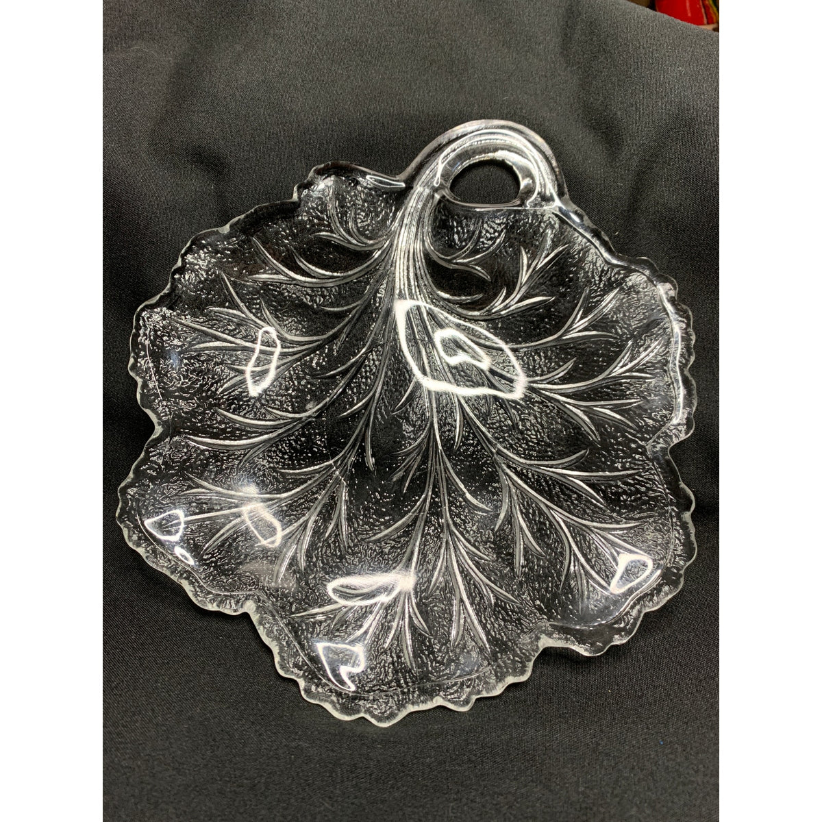 Vintage Indiana Glass Pebble Leaf Clear Pressed Glass Handled Serving Dish