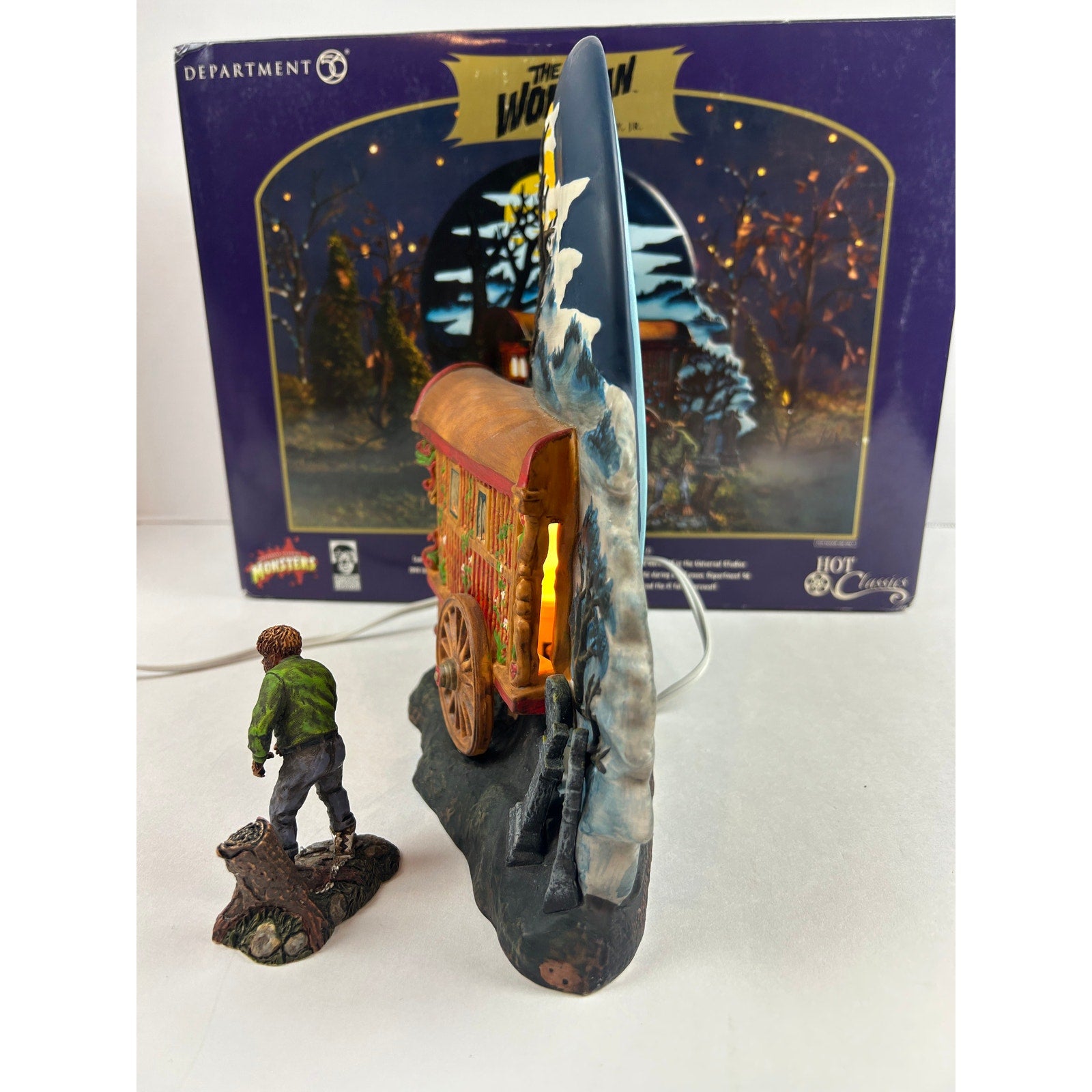 Department 56 The Wolf Man’s Curse 59304 — Lighted Universal Monster Display