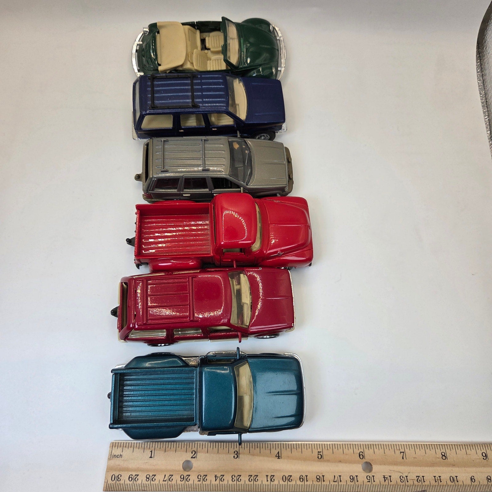 Road Champs Maisto Vintage Diecast Car Lot Ford F100 Explorer VW 1303