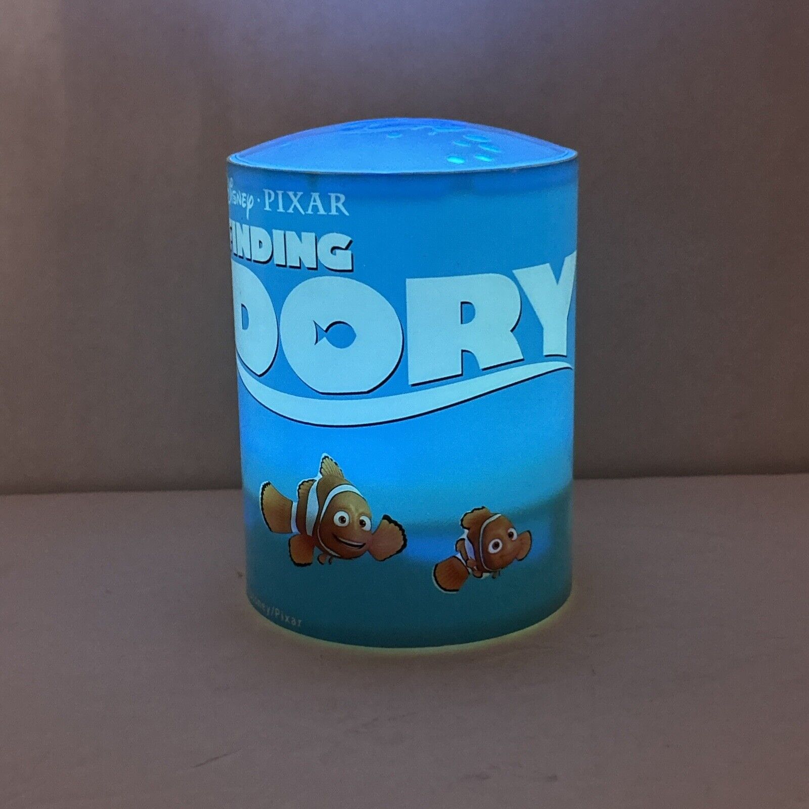 Kellogg's Disney Pixar Finding Dory Color Changing Projection Night Light 2016