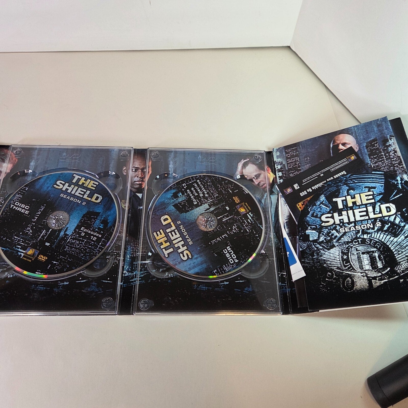 The Shield Season 1 & 2 FX