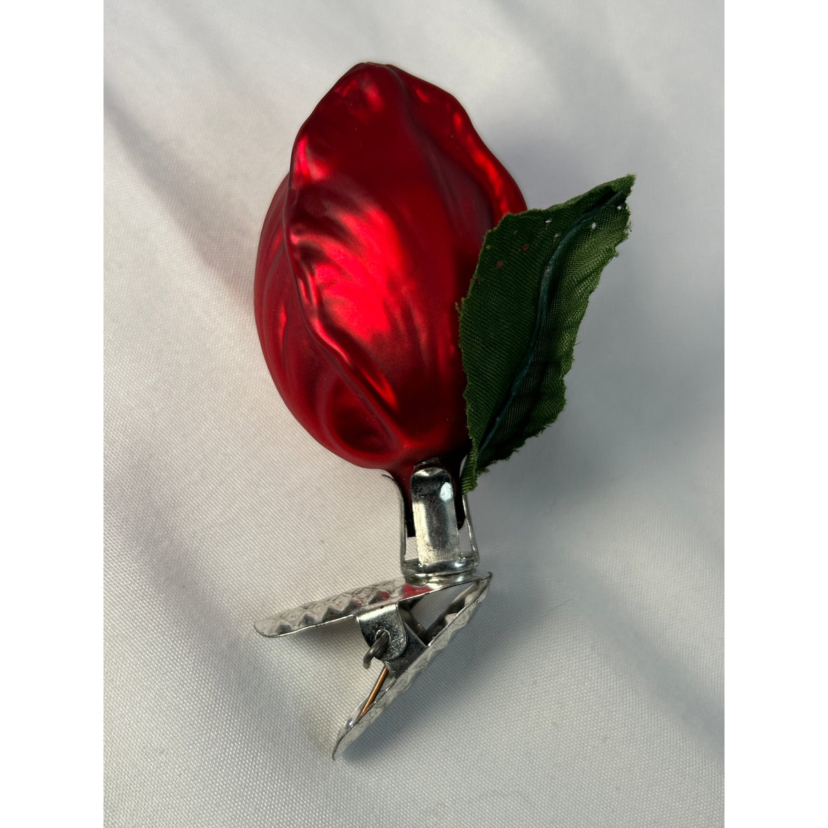 Vintage Inge-Glas Red Rose Clip-On Glass Christmas Ornament Germany 3"