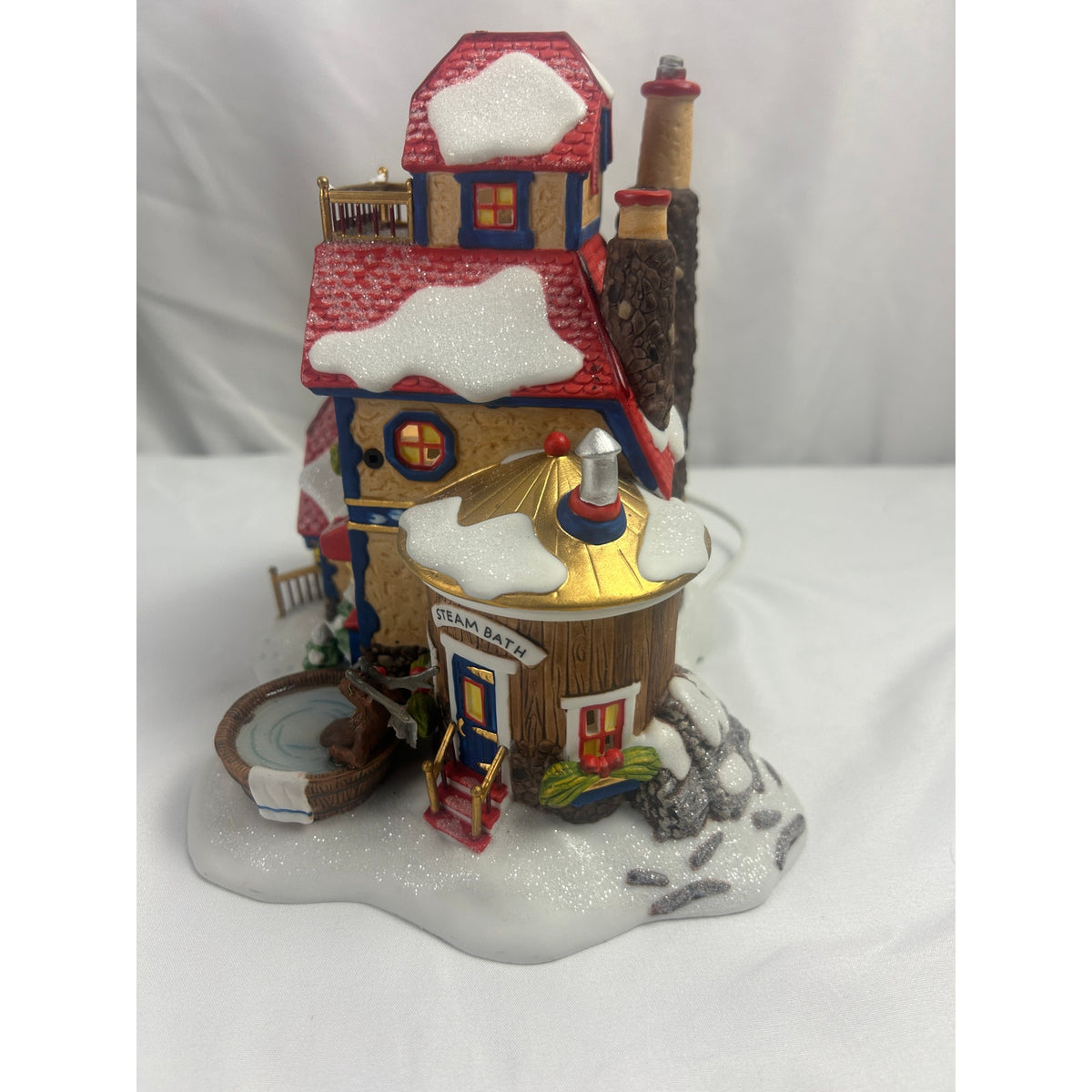 Department 56 Reindeer Spa 56794 North Pole Series 2005 Retired Lighted Box