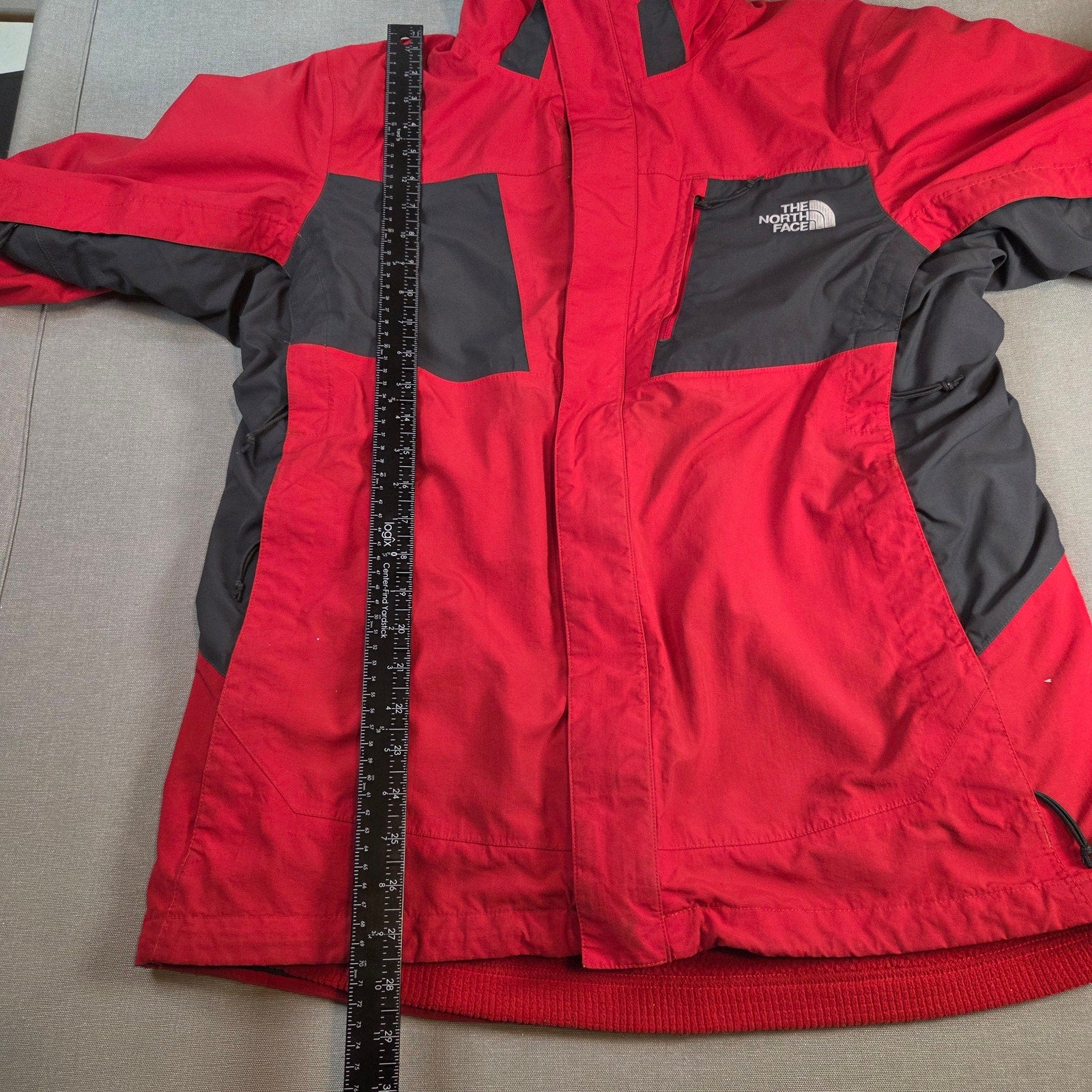 The North Face 3-in-1 Triclimate HyVent Men’s L Jacket — Missing Hood / Wear
