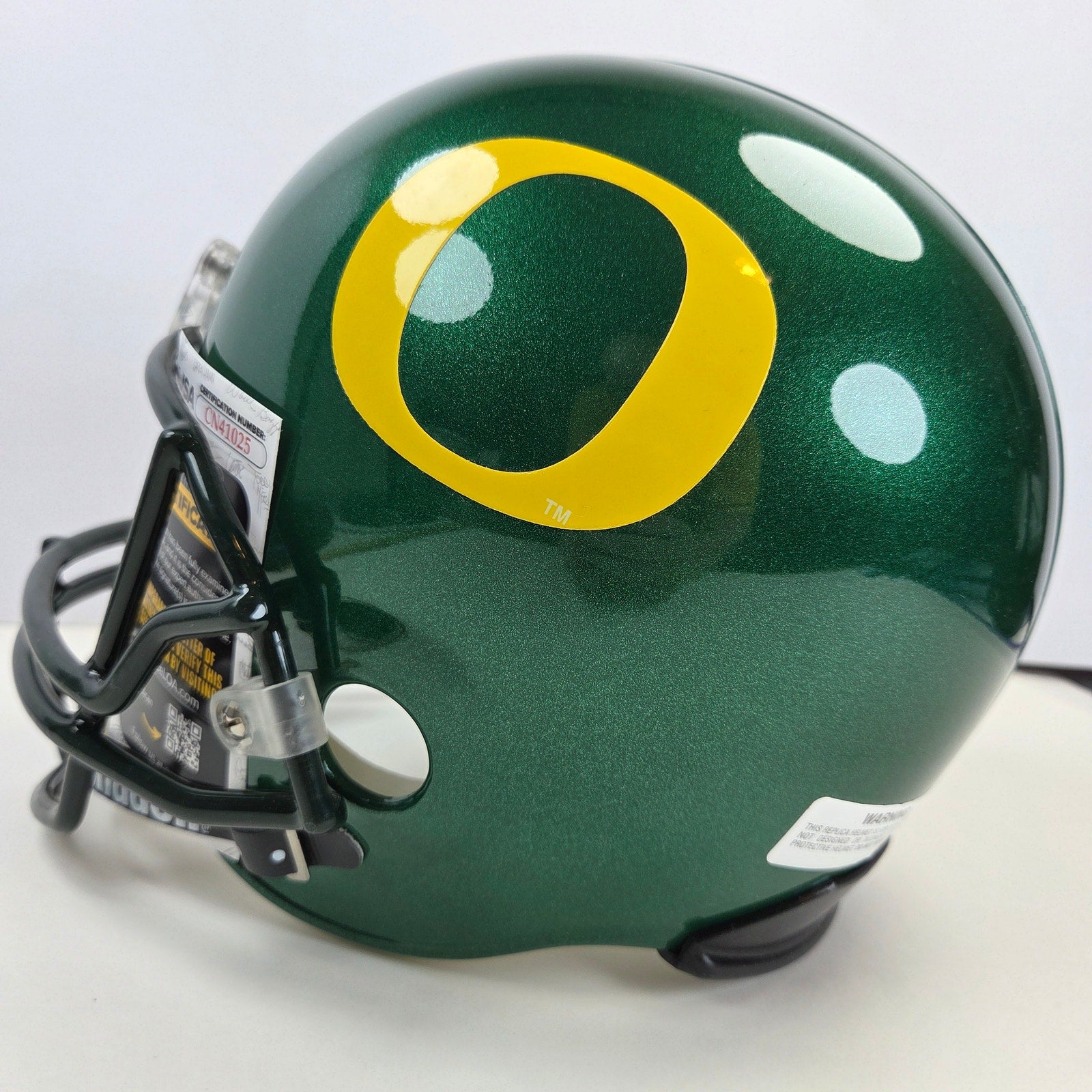 Marcus Mariota Heisman Autographed Oregon Ducks Replica Helmet JSA COA w/ Box