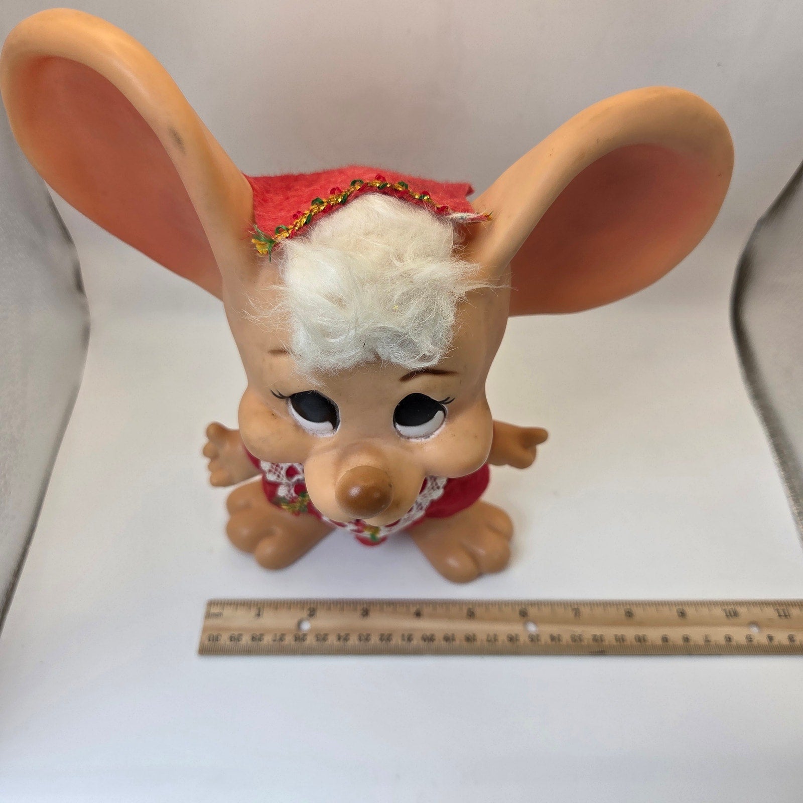 Huron Products Co Vintage Mouse Holiday Figure Large Ears Rotating Head