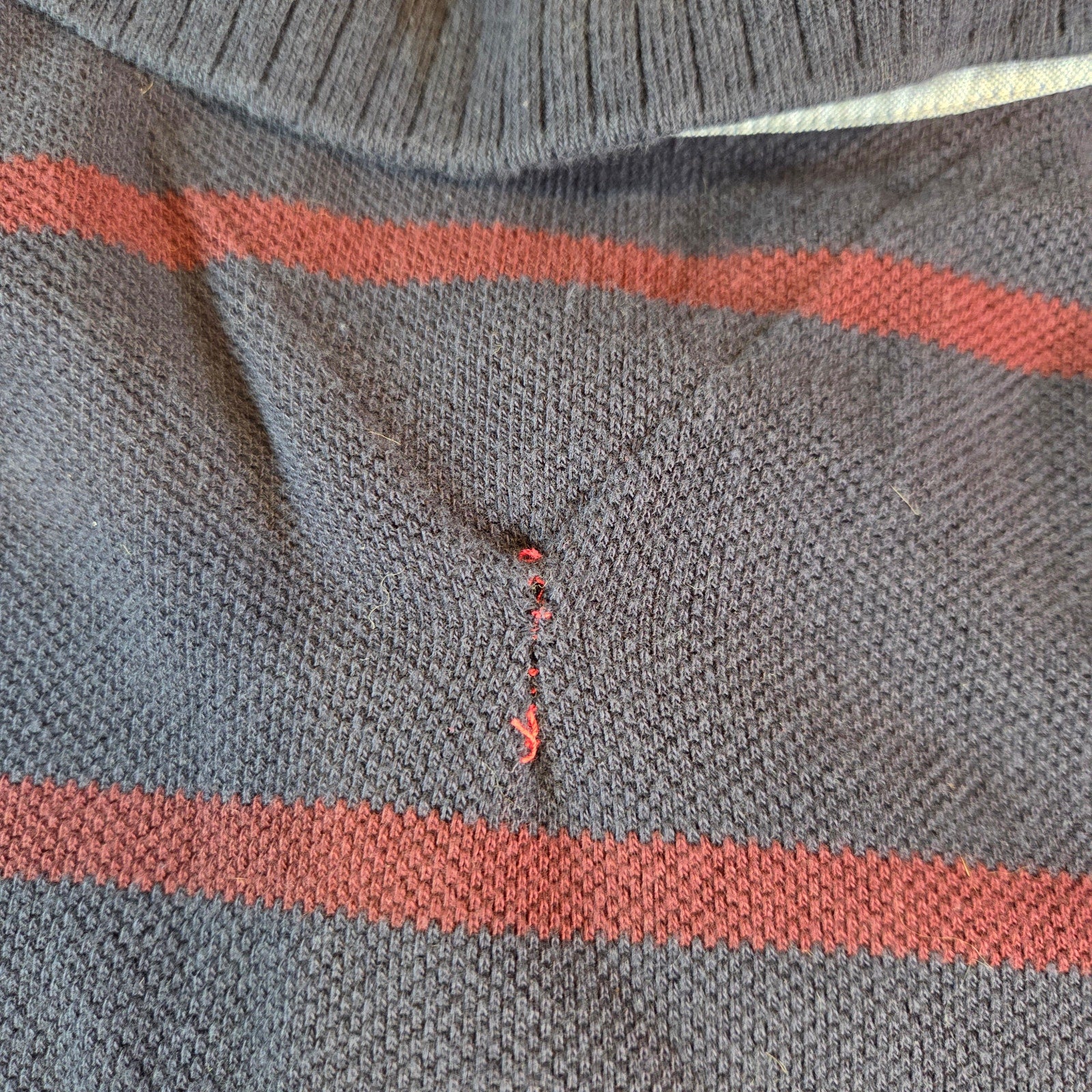 Tommy Hilfiger XXL Sweater Navy Red Stripes Yellow Chest Preppy Cotton Pullover