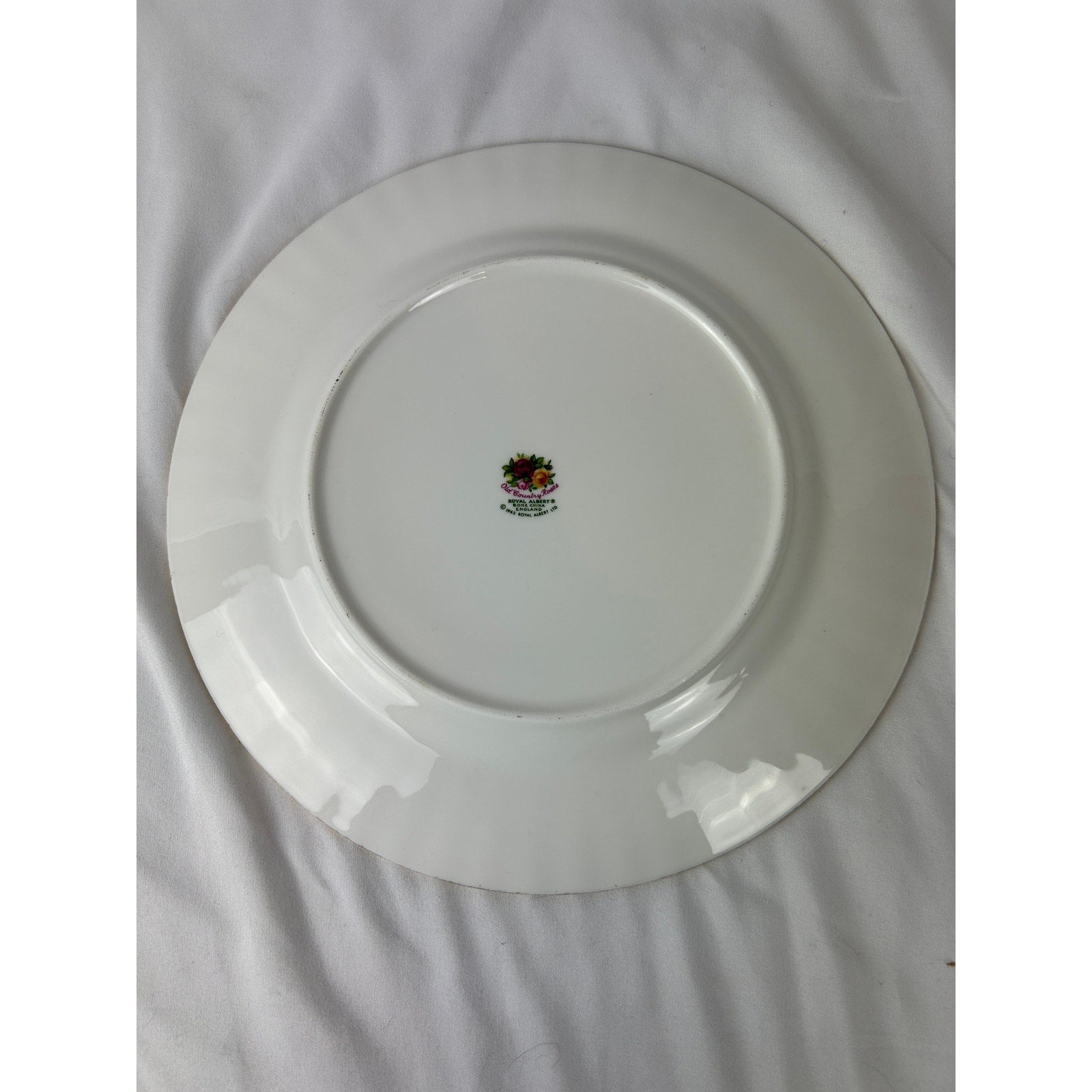 Royal Albert Old Country Roses Bone China Dinner Plate 10.5 Inch England