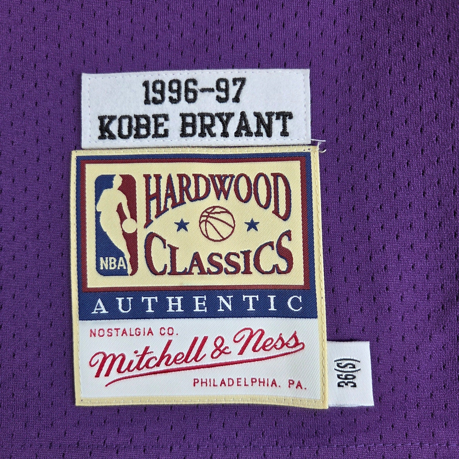 Mitchell & Ness Kobe Bryant Lakers 1996-97 Authentic Road Jersey NWT 36 Small