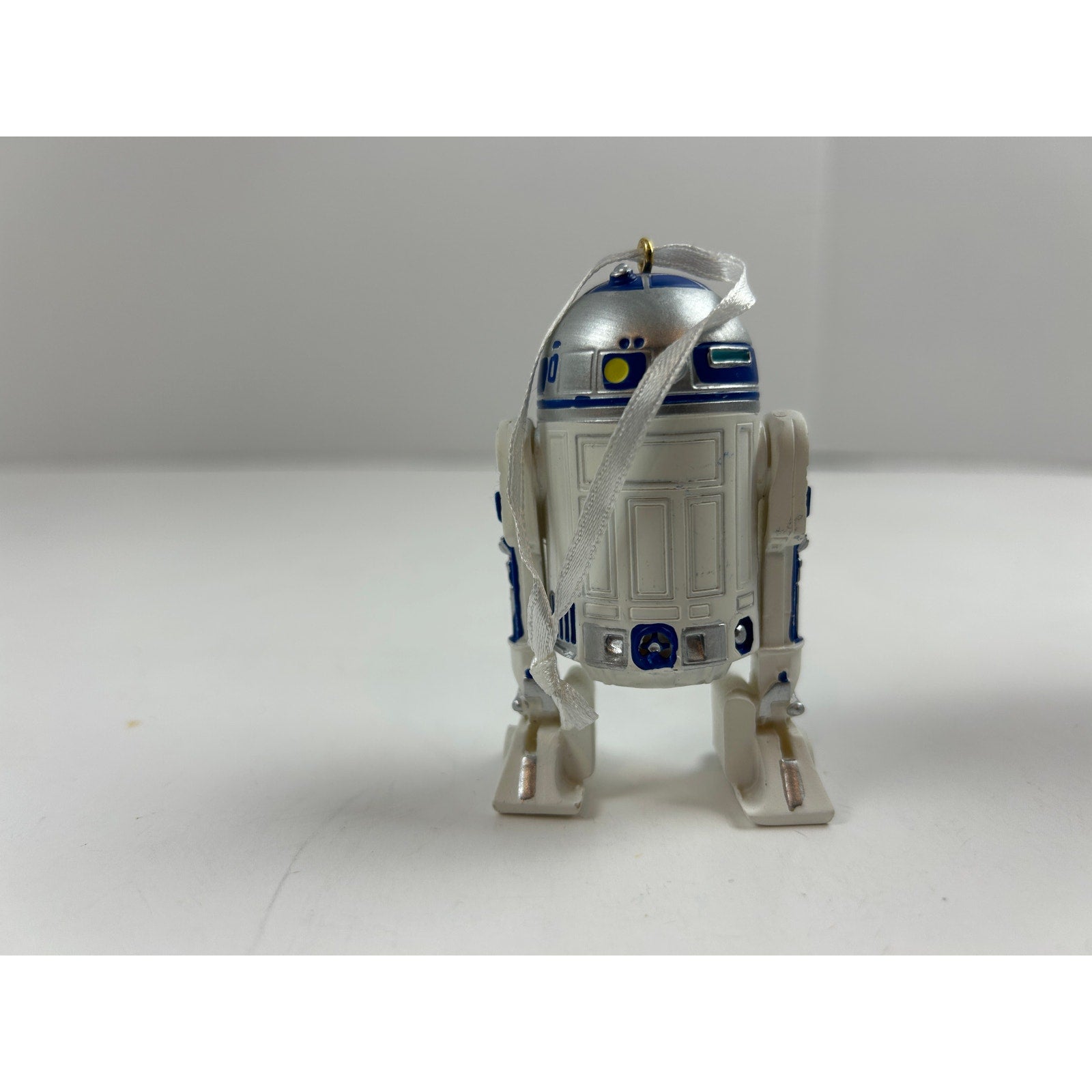 Hallmark Star Wars R2-D2 Christmas Tree Ornament w/ Box 2017