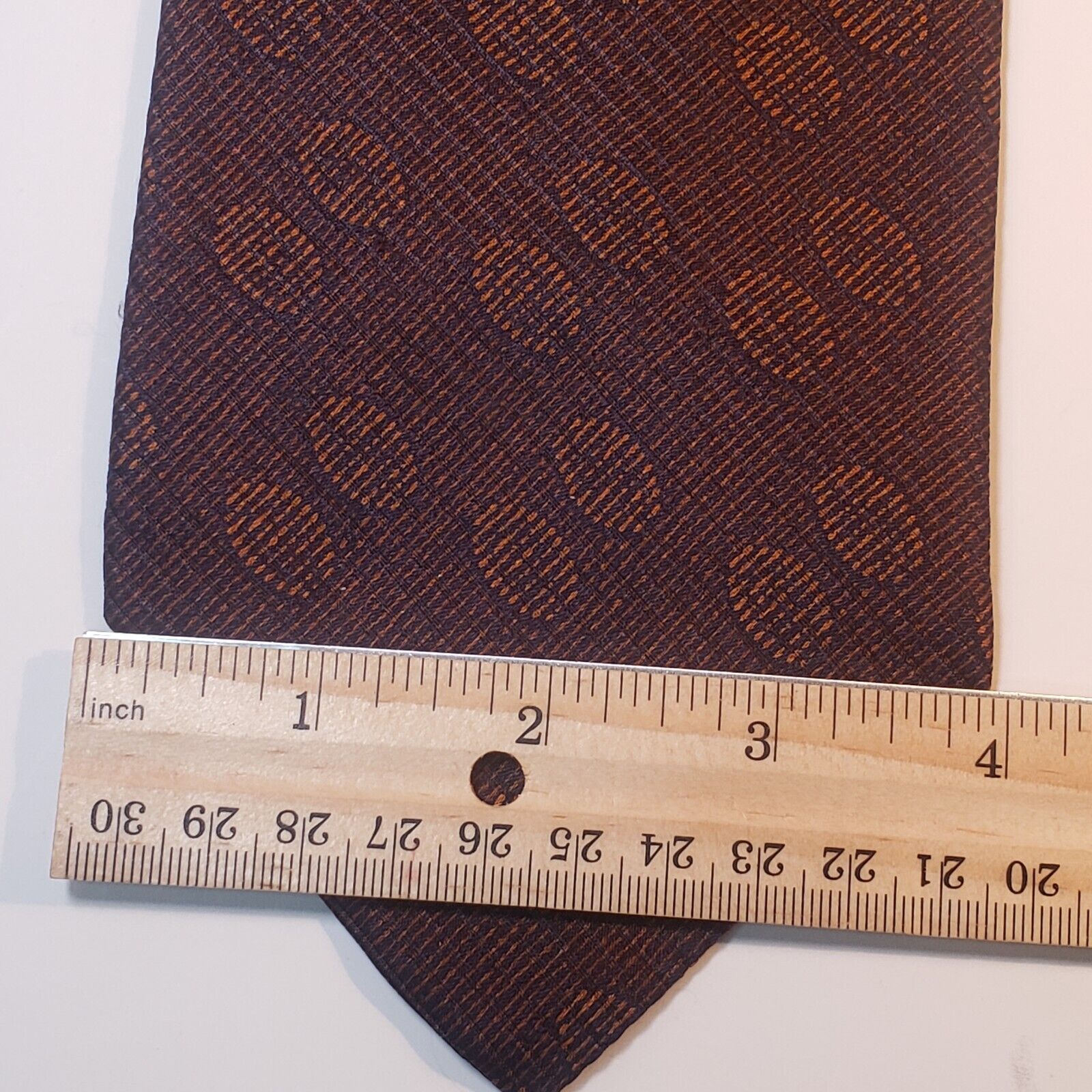 Donna Karan Signature Mens Brown Silk Tie Made in USA