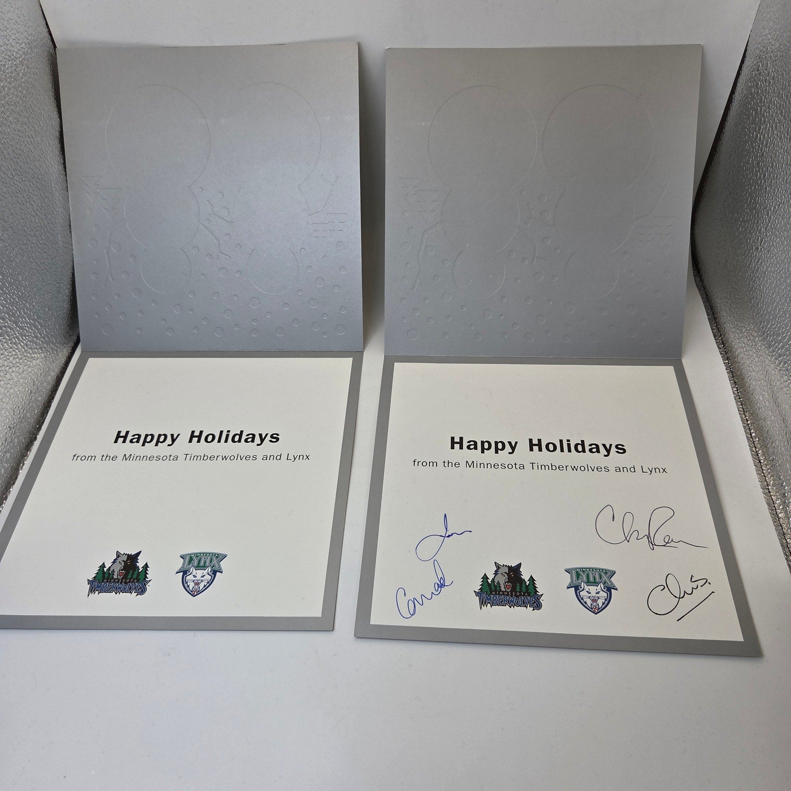 Minnesota Timberwolves Lynx Vintage Holiday Cards Signed & Unsigned Lot of 2