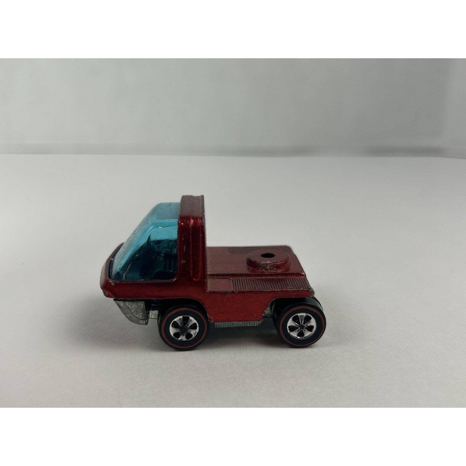 Vintage Hot Wheels 1970 The Heavyweights Redline Car Hauler