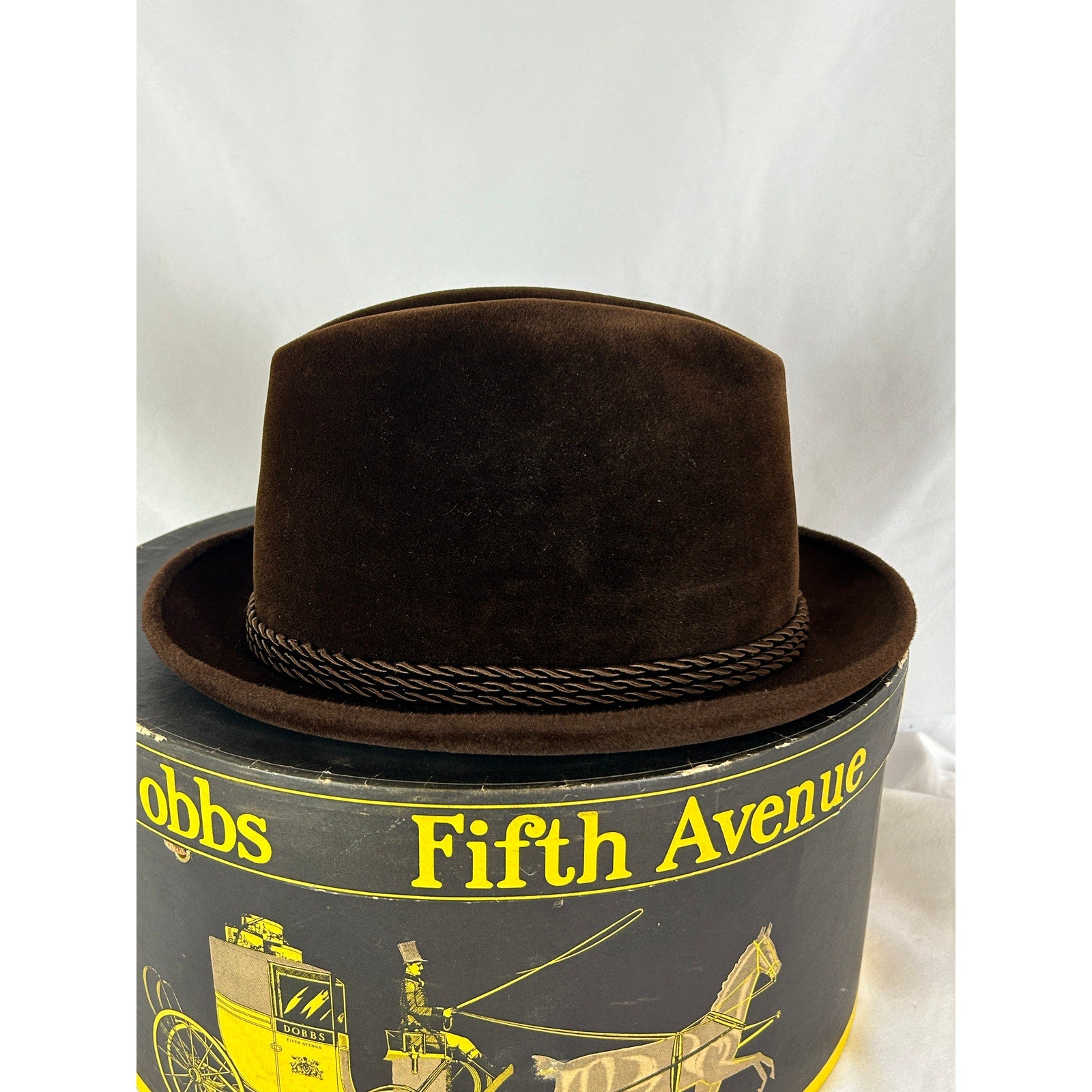 Dobbs Fifth Ave Brown Velour Homburg Hat Size 8 German Made w Box