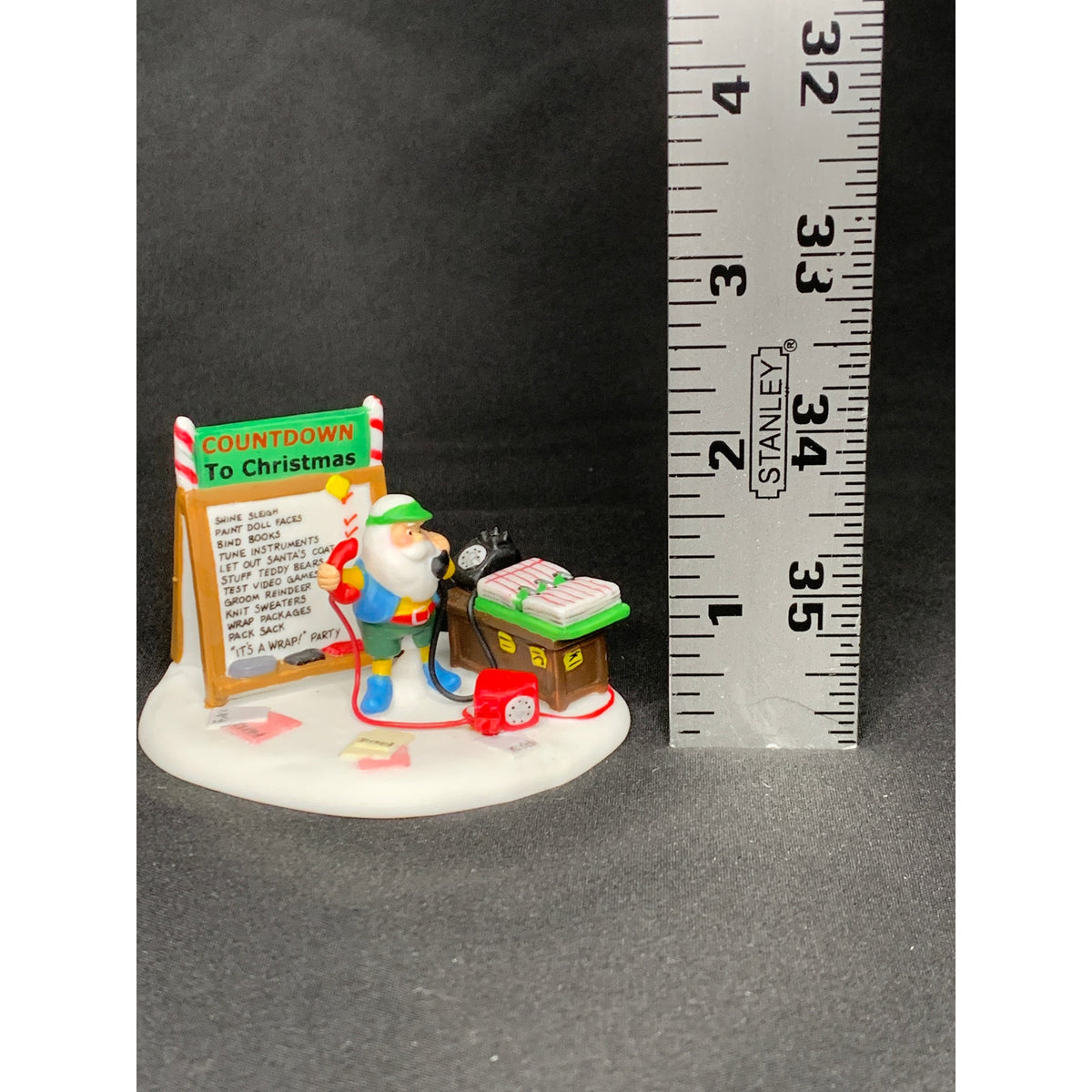 Department 56 Countdown to Christmas Mission Control 56.57214 North Pole Series